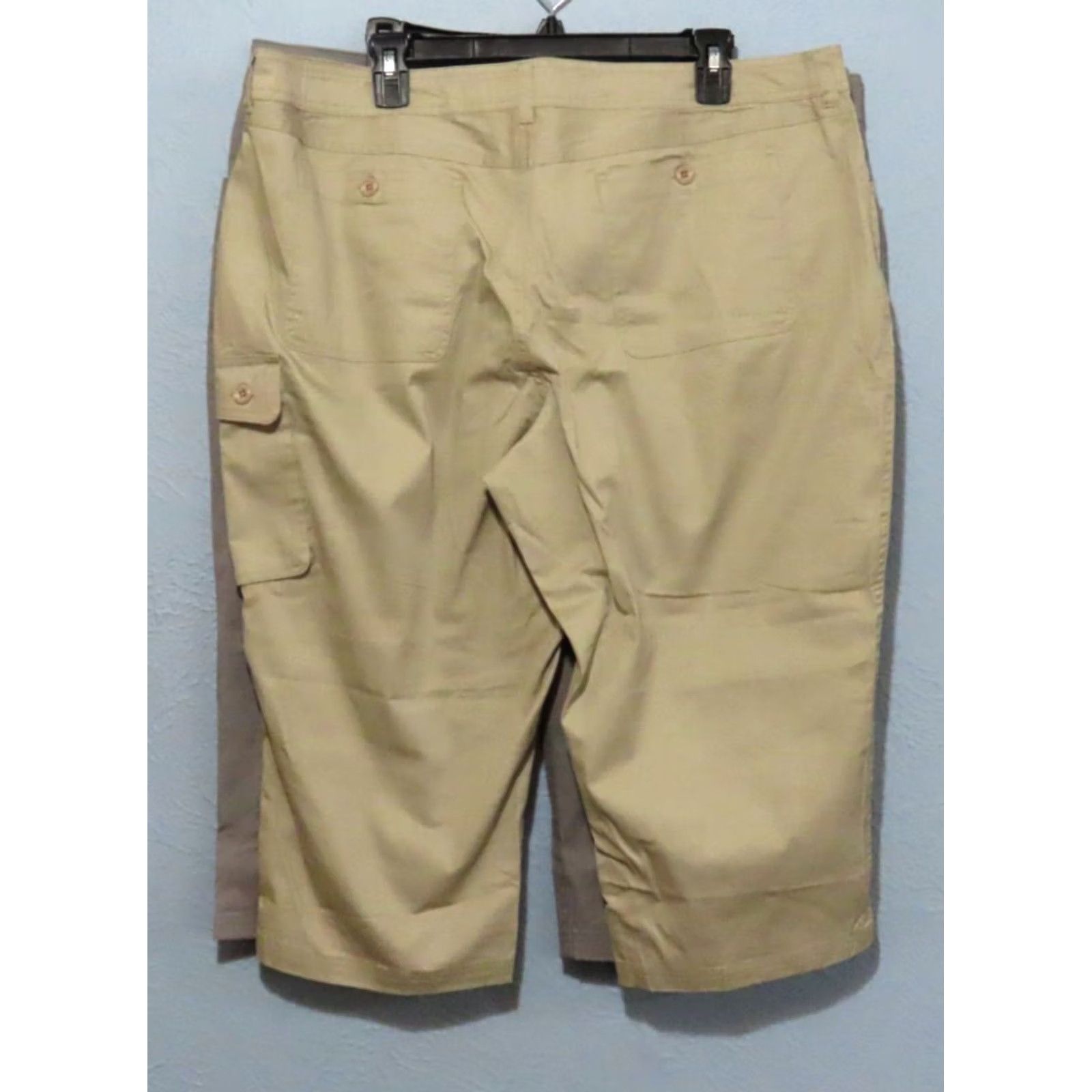 Vintage Cabela'S Pants Womens 20 Gray Lot Women Capri Cargo Khaki NWOT Size 42" / US 20 - 5 Thumbnail
