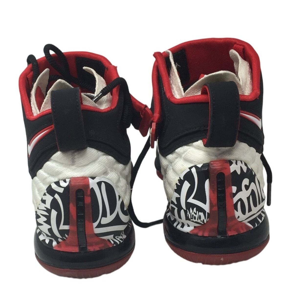 Nike Nike Lebron XVII 17 Grafiti Freestyle White/Red/Black Sneake Size US 6 / EU 39 - 5 Thumbnail