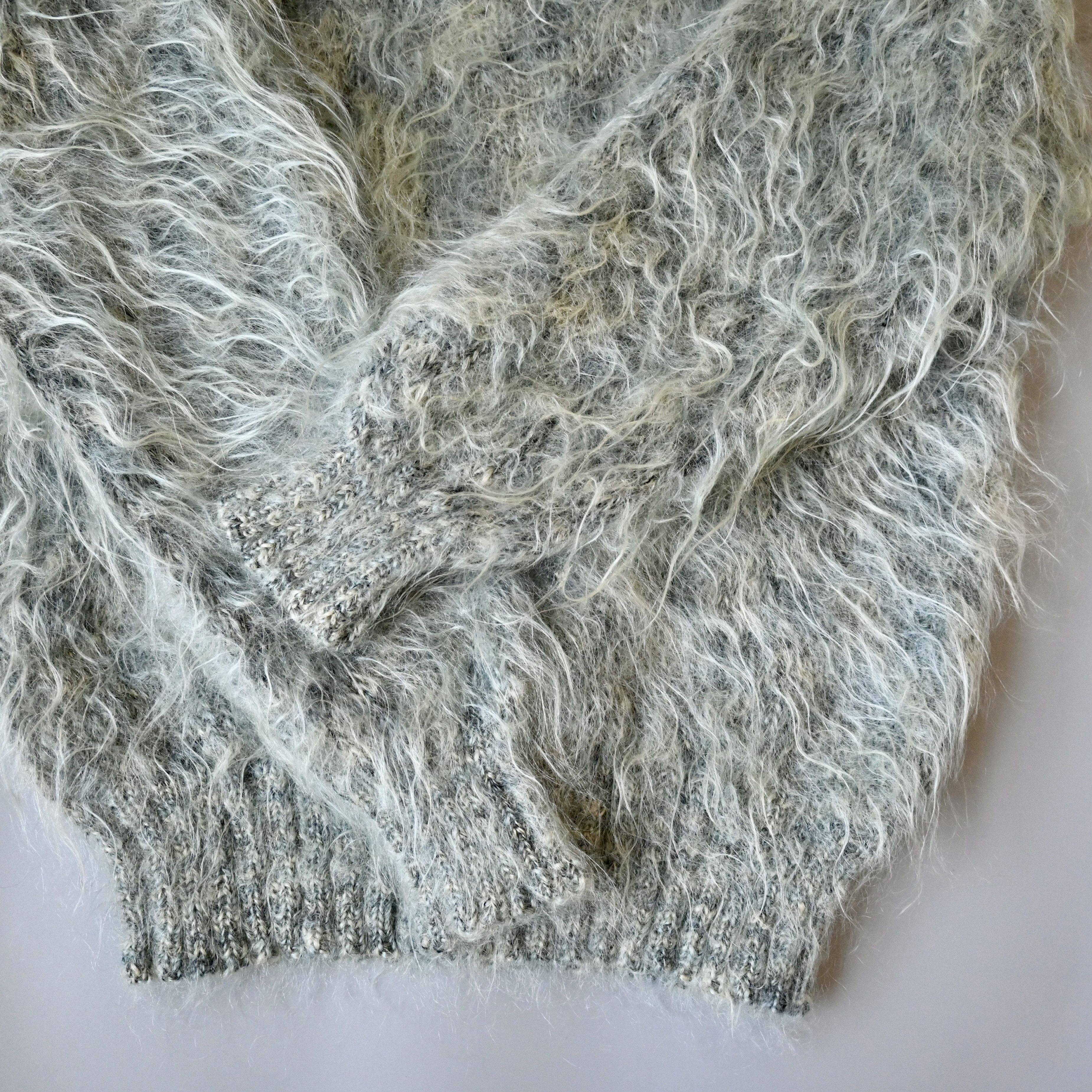 Vintage Super hairy, vintage 1990s Mohair-mix knit yeti sweater Size US S / EU 44-46 / 1 - 6 Thumbnail
