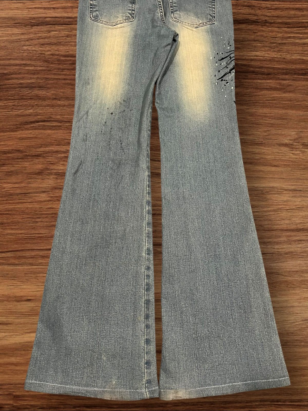 Japanese Brand Vintage Japanese Brand Customised Elegant Women Flare Jeans Size 28" / US 6 / IT 42 - 9 Thumbnail