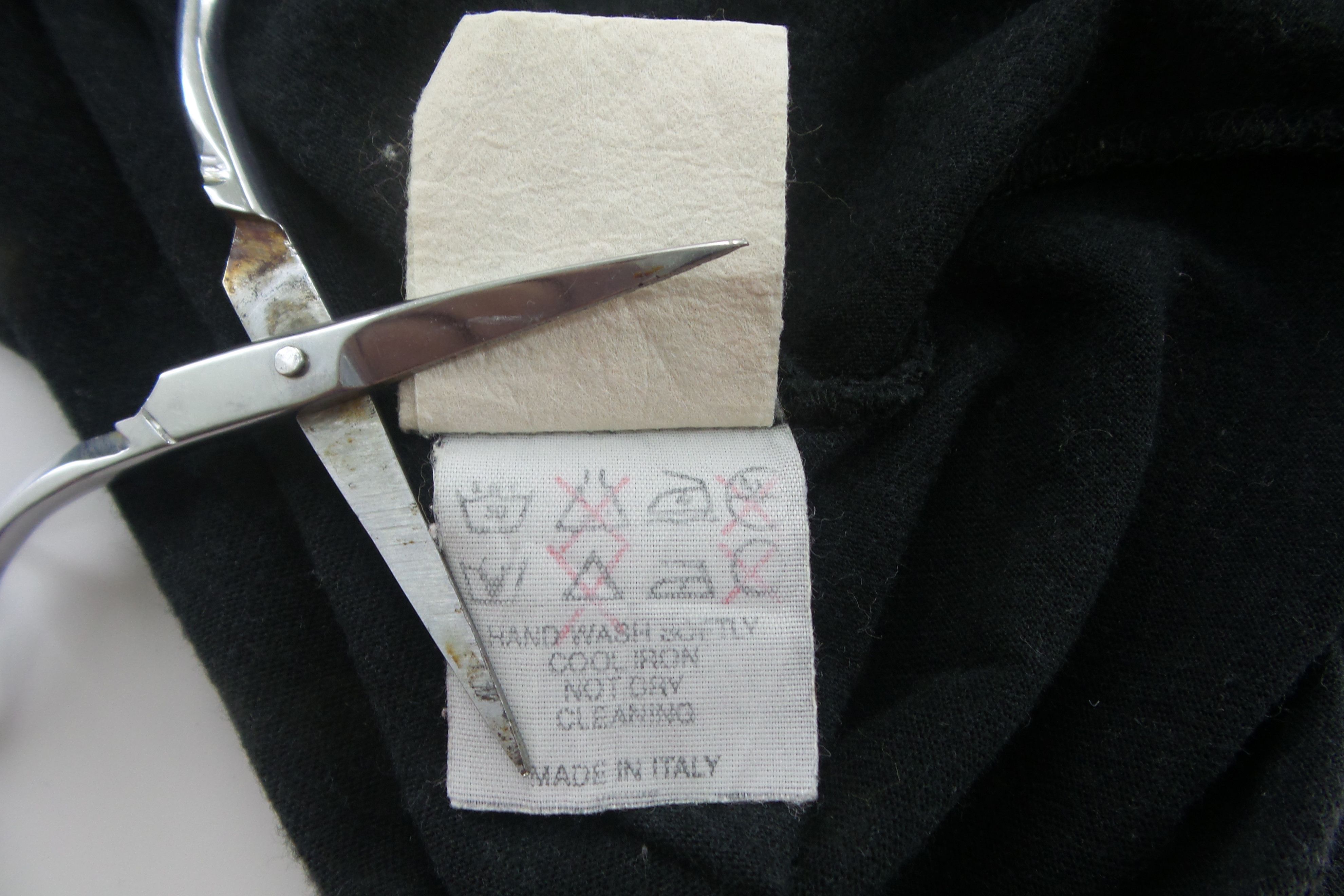 Fendi Fendi Fading Big Spell Out T-shirts Size XS / US 0-2 / IT 36-38 - 6 Thumbnail