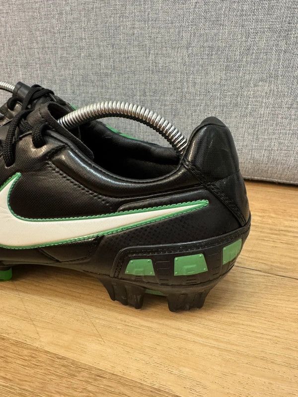 Nike Nike Total 90 Laser III FG Strike Soccer Boots 2010 43 new Size US 9.5 / EU 42-43 - 11 Thumbnail
