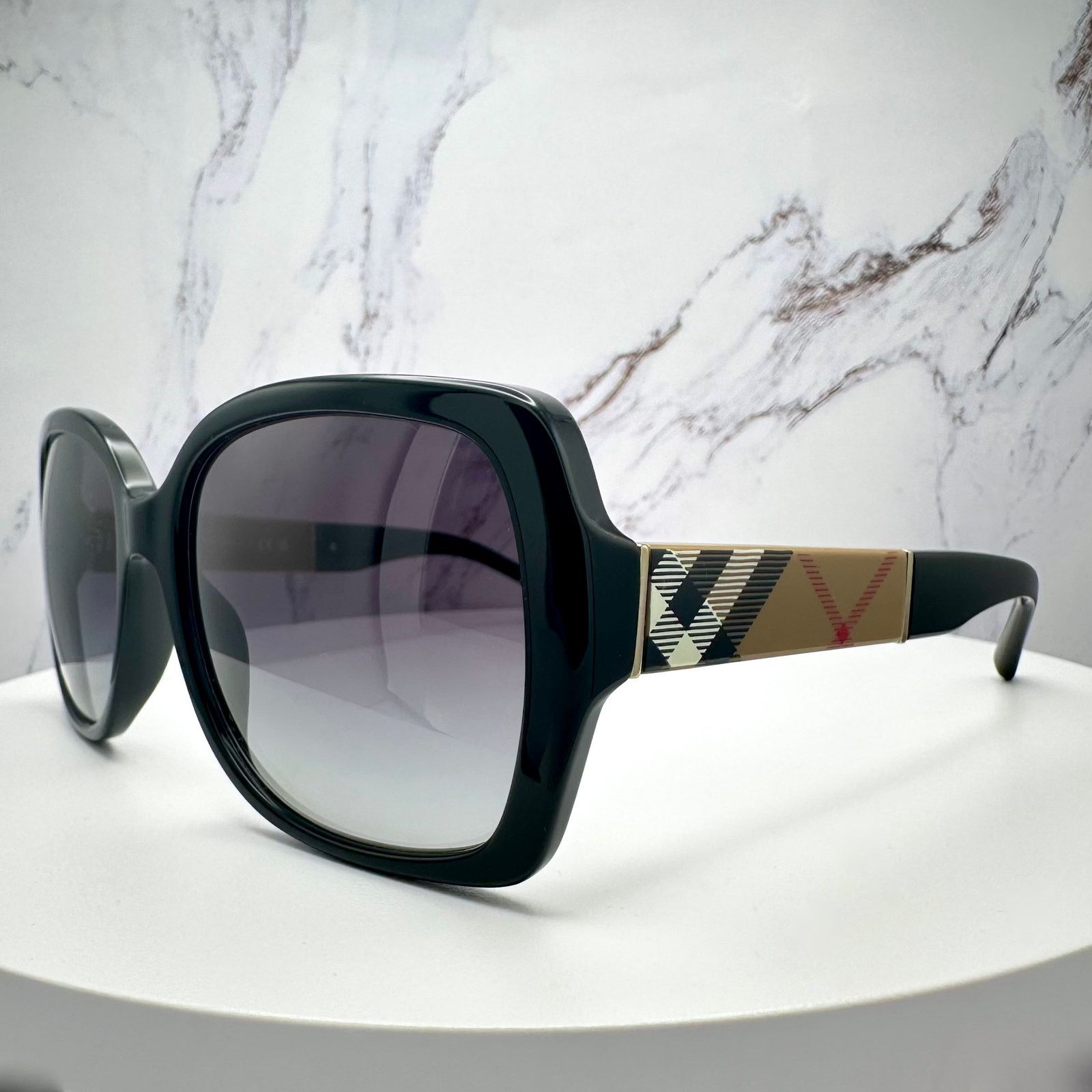 Burberry New Burberry Sunglasses Black Square Frames Checkered Arms Size ONE SIZE - 3 Thumbnail