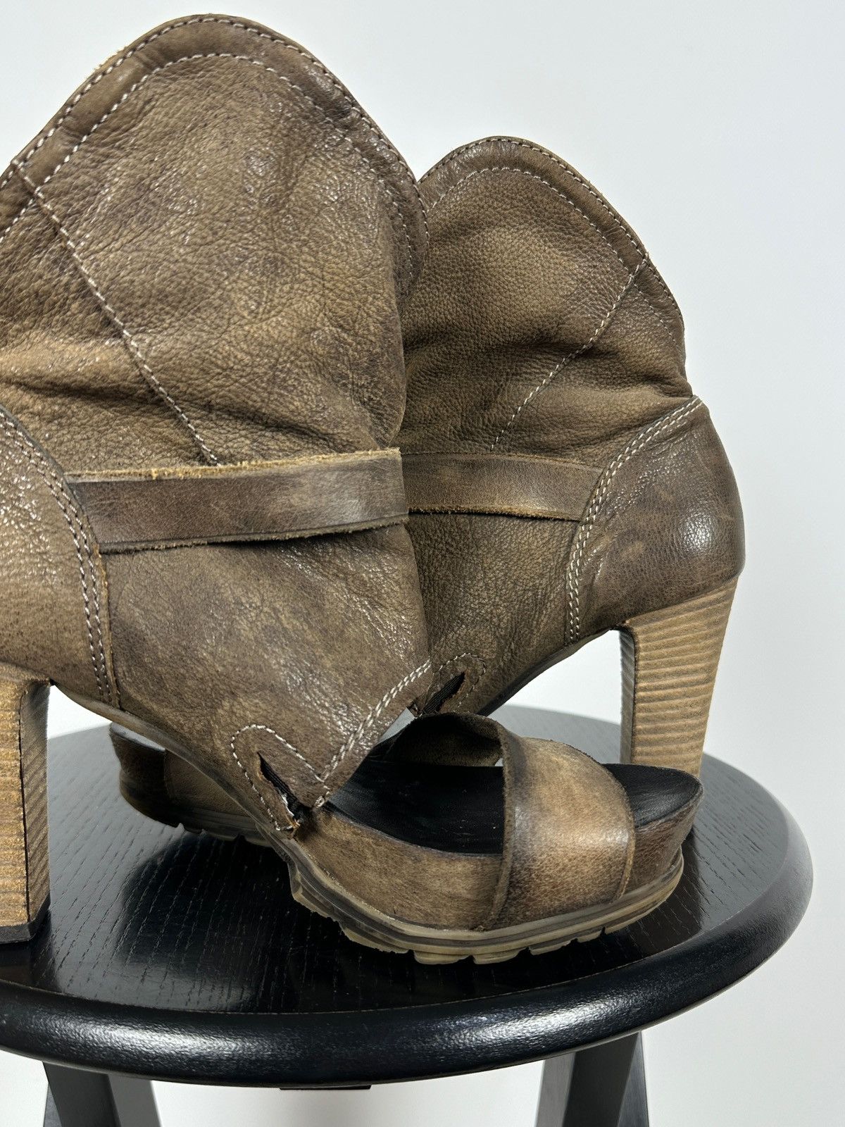 A.S.98 A.S.98 Airstep Brown Leather Ankle Strap Sandals Heels Size US 7 / IT 37 - 20 Thumbnail