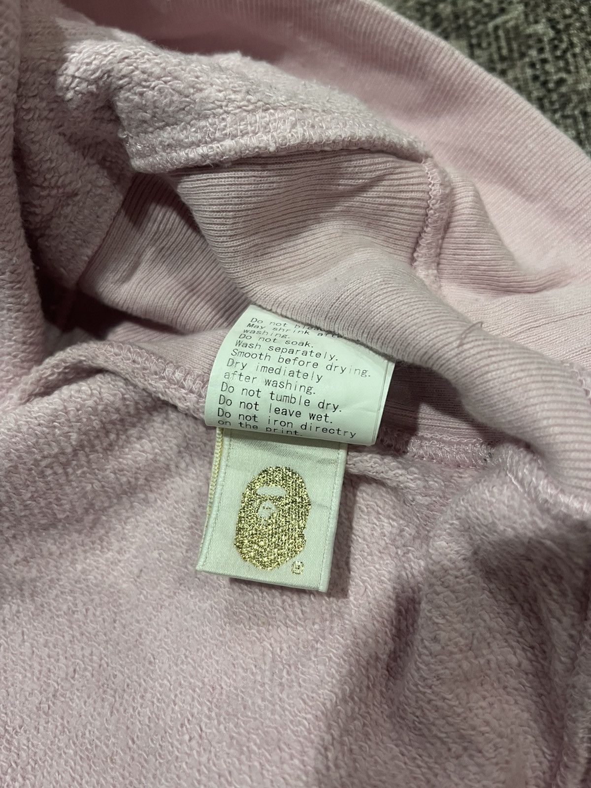 Bape A BATHING APE Classics Monkey Print Hoodie (Women's) Size XS / US 0-2 / IT 36-38 - 9 Thumbnail