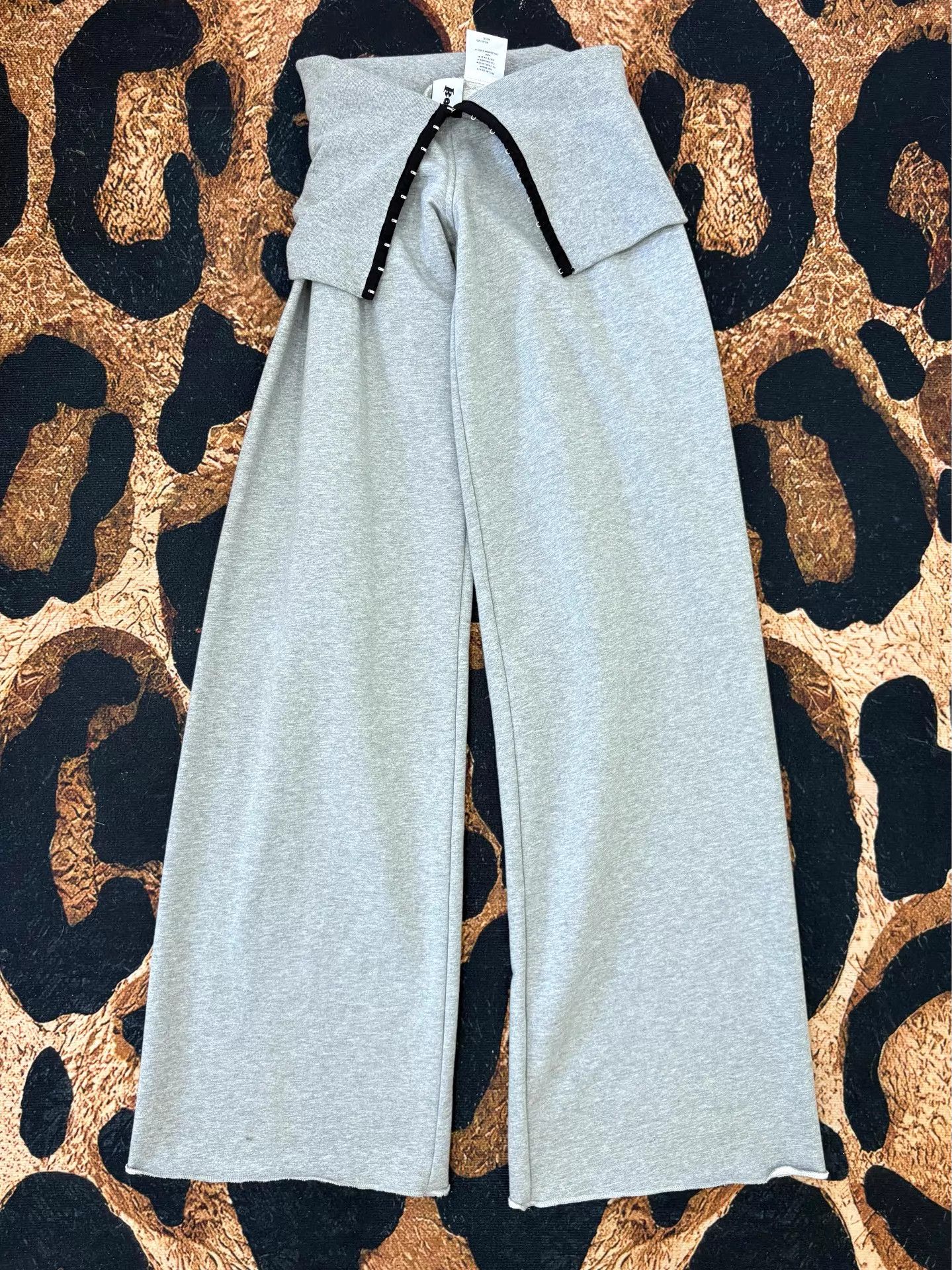 Other Karla Laidlaw Gray Jester Embroidery WideLeg Pants Unisex Size 26" / US 2 / IT 38 - 5 Thumbnail