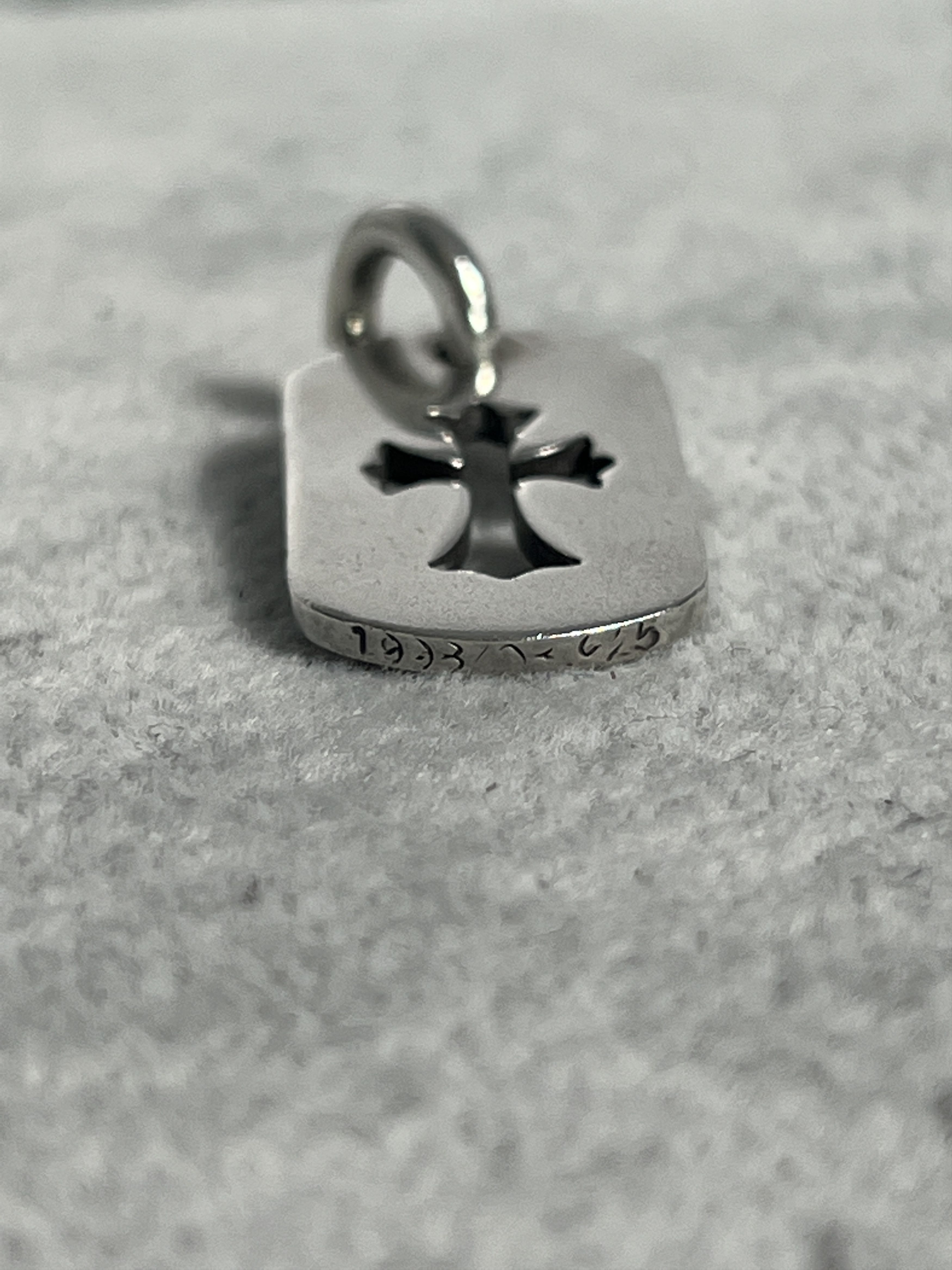 Chrome Hearts Chrome Hearts Cutout Cross Dog Tag Pendant Silver Size ONE SIZE - 4 Thumbnail