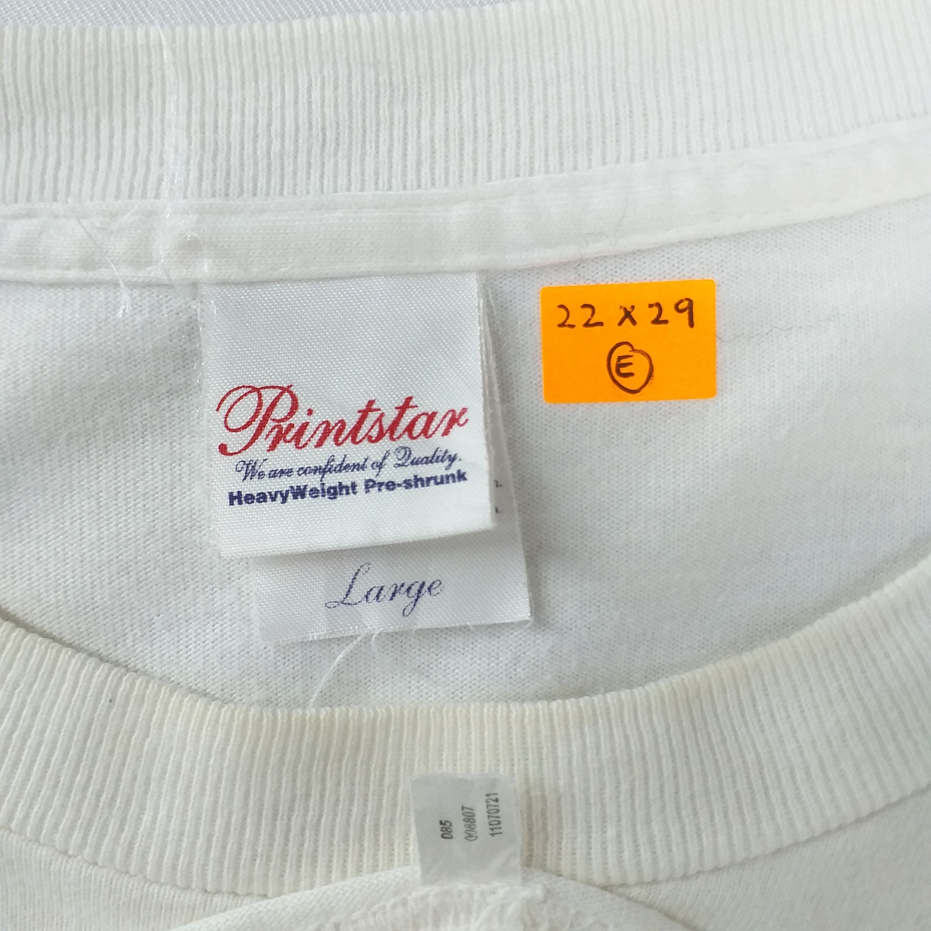 Japanese Brand Vintage Ryukyu Sukajan Embroided Large TShirt -E129 Size US L / EU 52-54 / 3 - 4 Thumbnail