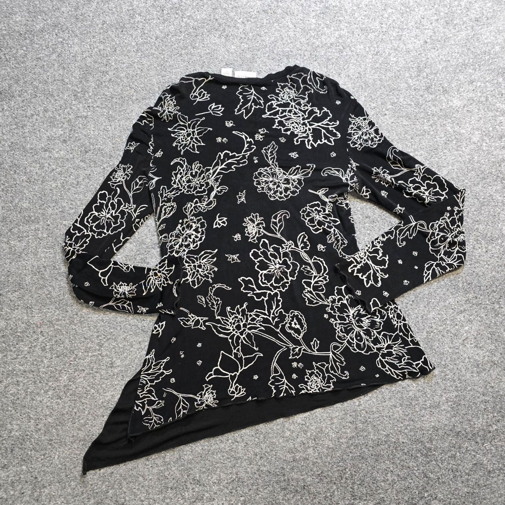 Vintage Item Specifications: Material: Polyester Size M / US 6-8 / IT 42-44 - 7 Thumbnail