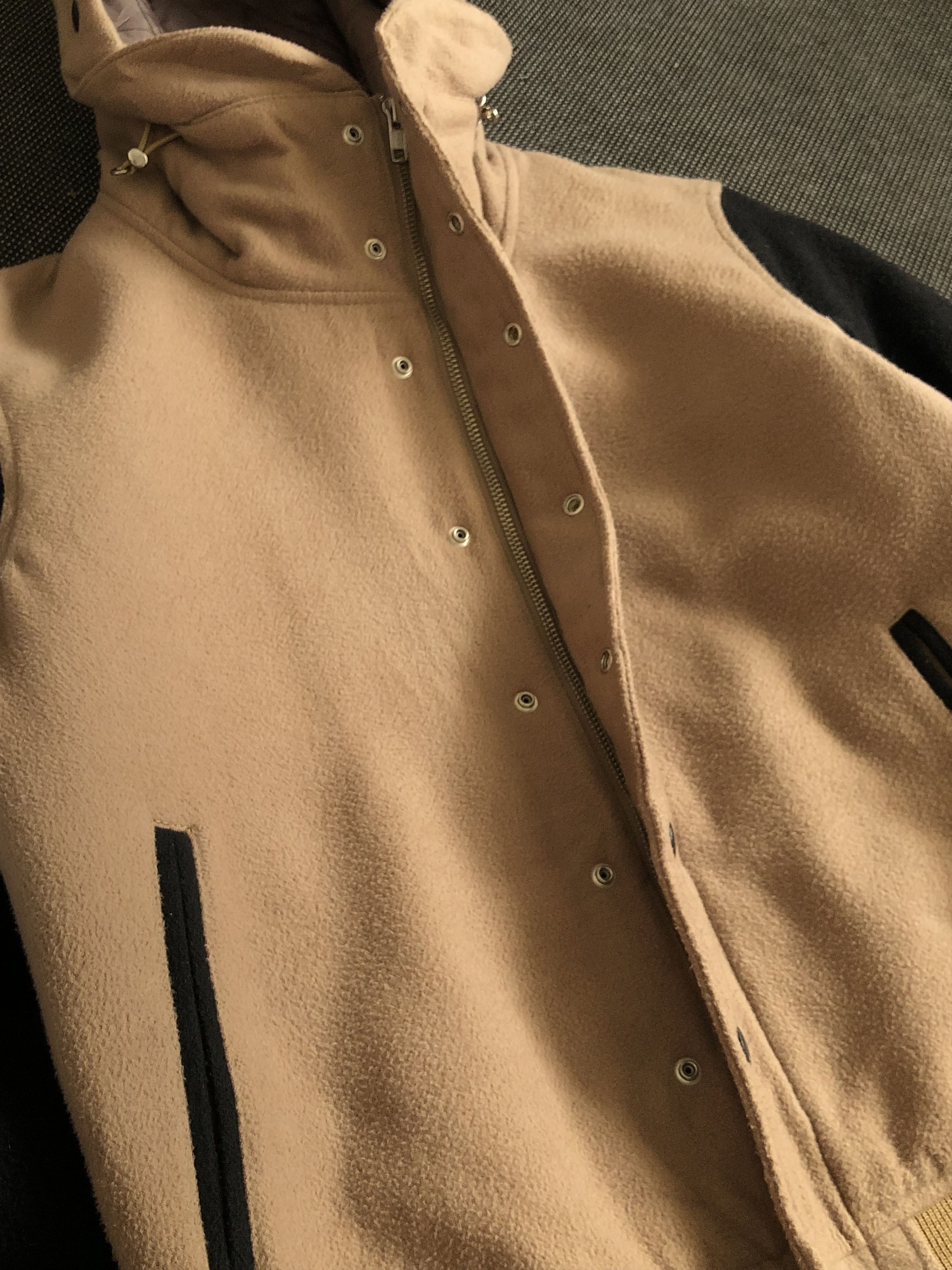 Beams Plus JAPAN’S BEAMS HOODED VARSITY W QUILT LINING Size US M / EU 48-50 / 2 - 8 Thumbnail