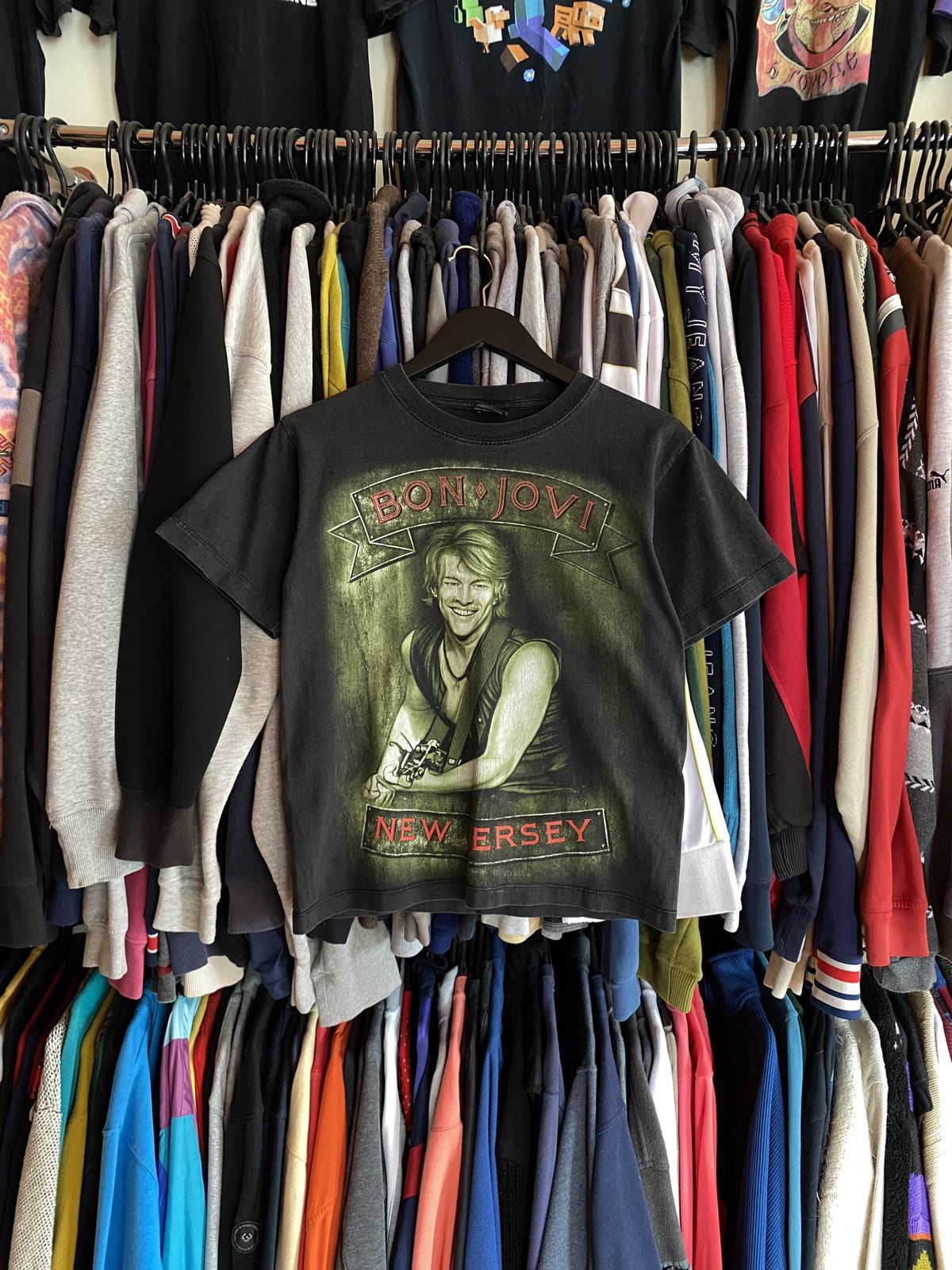 Band Tees VINTAGE BON JOVI BACK PRINT T-SHIRT FADED 90s style Size US S / EU 44-46 / 1 - 1 Thumbnail