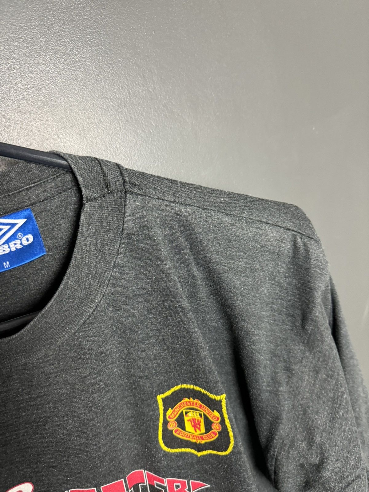 Umbro Vintage Manchester United Sharp Training Football T-Shirt Size US M / EU 48-50 / 2 - 8 Thumbnail