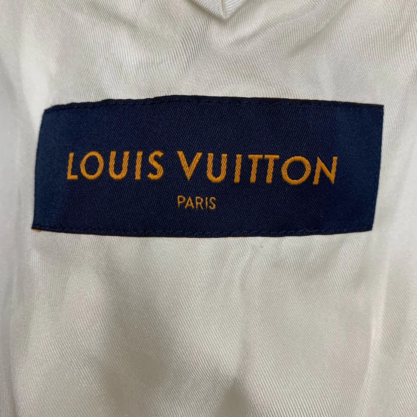 Louis Vuitton Lv Ivory Wool & Silk Peace Dove Blazer 46 95 New Size 46R - 4 Thumbnail