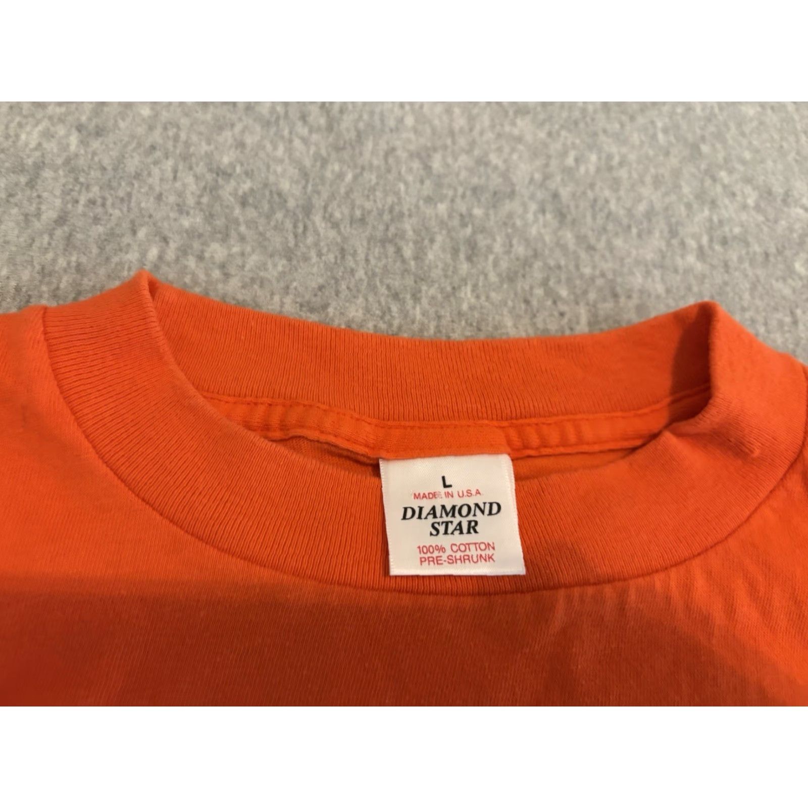 Vintage VINTAGE Diamond Star Shirt Halloween USA Large Orange Crew Neck Short Sleeve Men T-Shirt Size US L / EU 52-54 / 3 - 2 Thumbnail