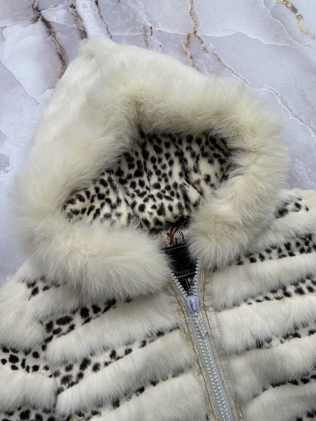 Japanese Brand Vintage Fur Coat Size S / US 4 / IT 40 - 2 Thumbnail