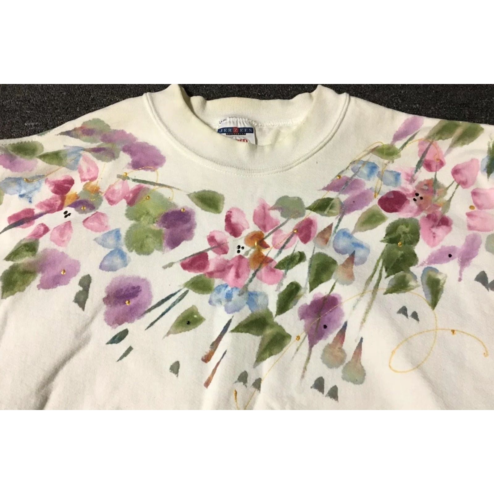 Jerzees Vtg 90s JERZEES Flowers Sweatshirt L White USA Men's Crewneck Floral 80s 90s Grunge Vaporwave Outdoors Hiking Mountains Vintage Shirt Size US L / EU 52-54 / 3 - 2 Thumbnail