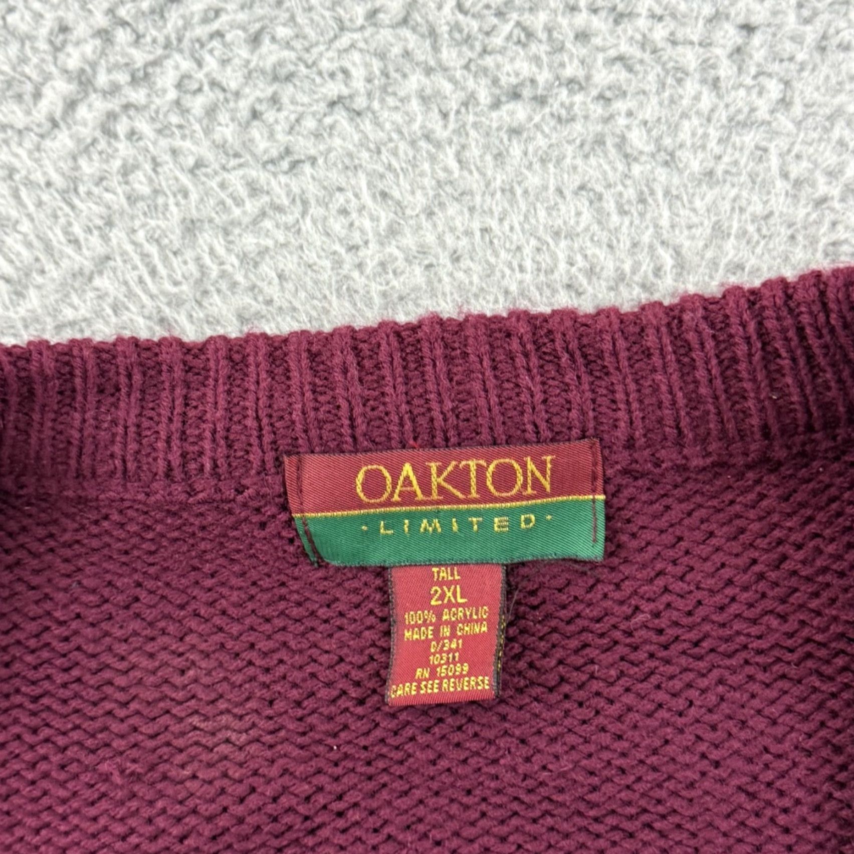 Vintage VINTAGE Oakton Cardigan Sweater Men 2XLT Cable Knit Fisherman Red Navy Accents Pockets Heavyweight Knit 90s Preppy Academic Size US XXL / EU 58 / 5 - 6 Thumbnail