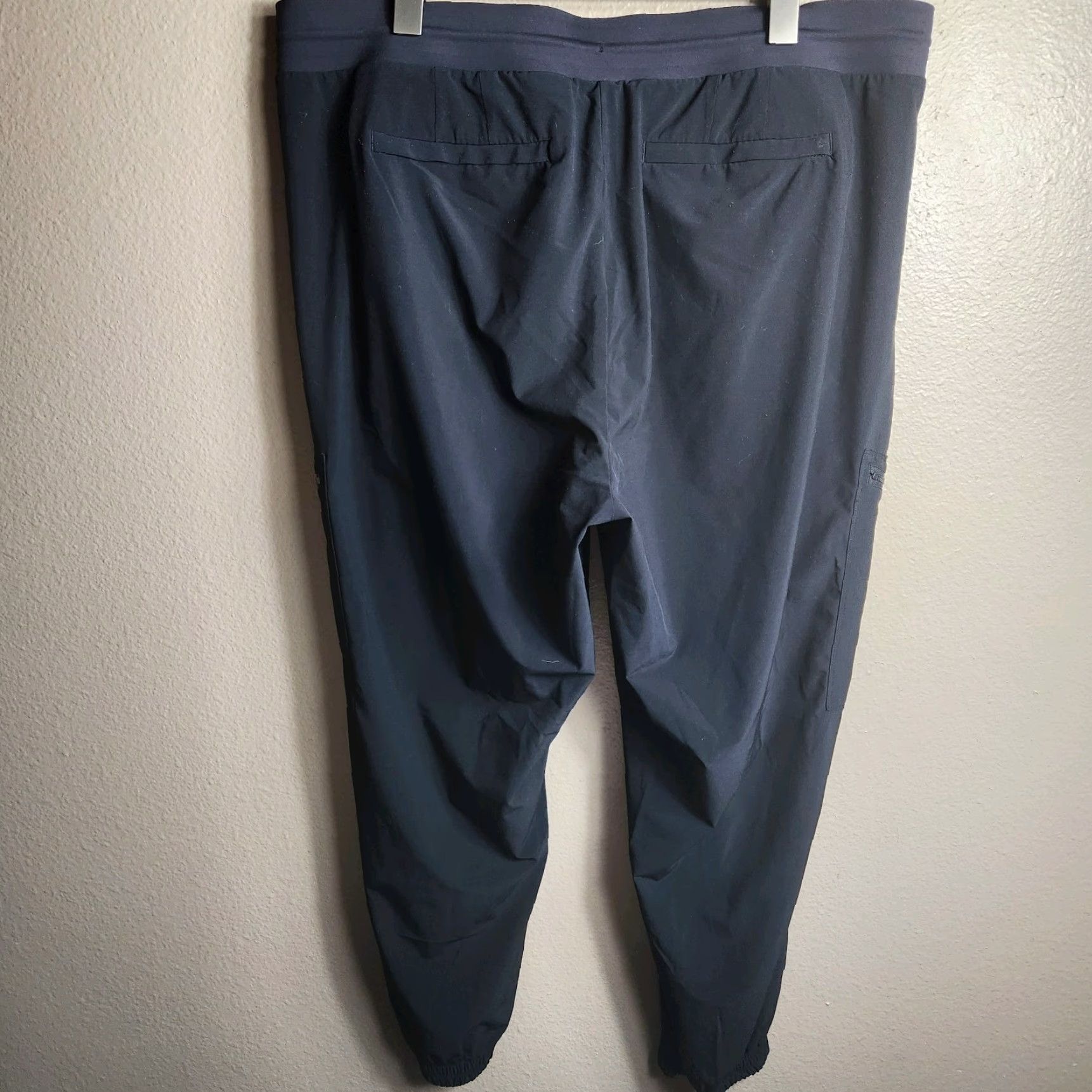 Athleta Athleta Womens 18 Black Venture Jogger Pant #566665 Size 40" / US 18 - 7 Thumbnail
