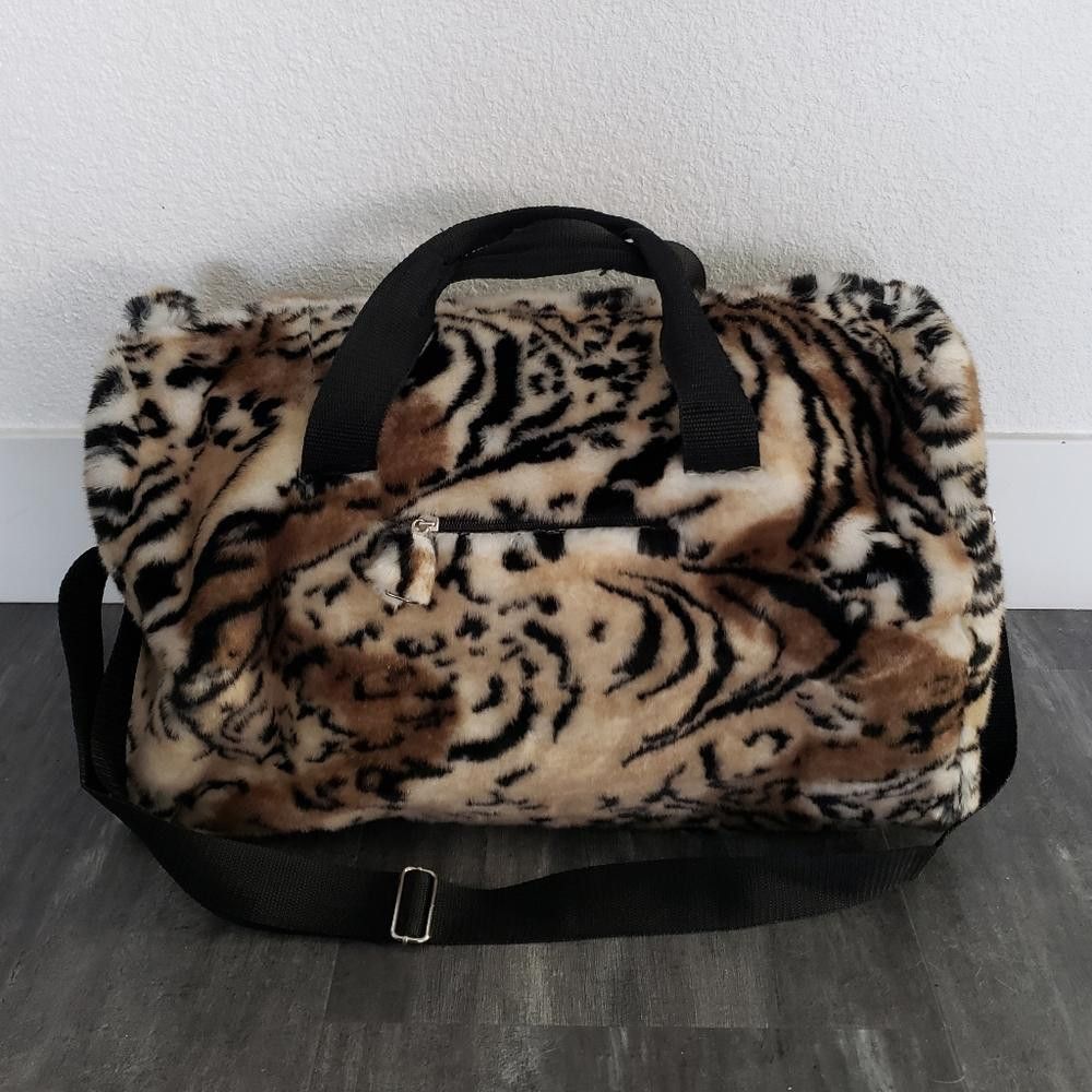 Designer Brown Faith Knight Faux Fur Animal Print Duffle Size ONE SIZE - 3 Thumbnail
