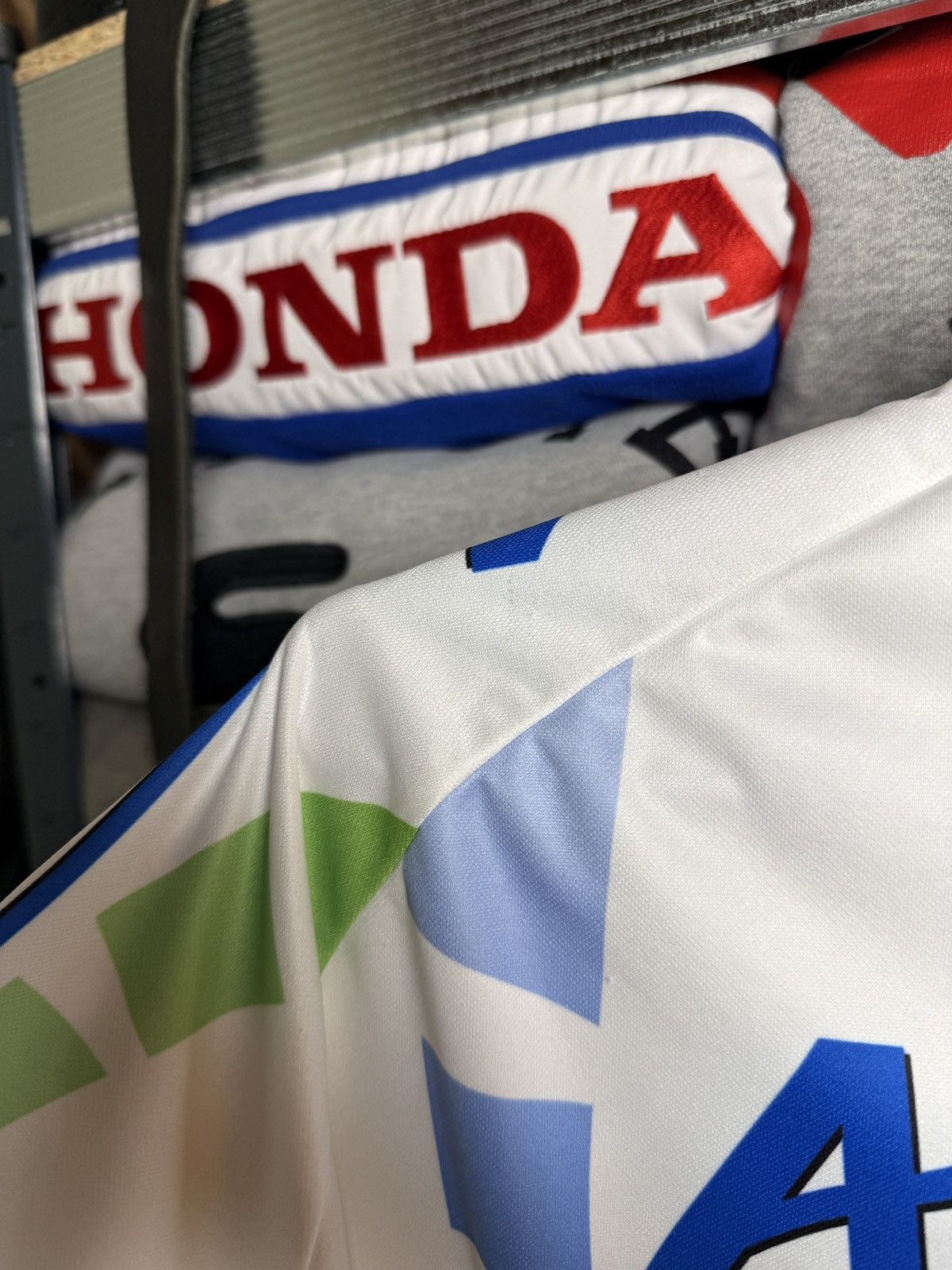 Gear for Sports FORD VOLVO SUZUKI TEAM RACING JACKET Size US L / EU 52-54 / 3 - 11 Thumbnail