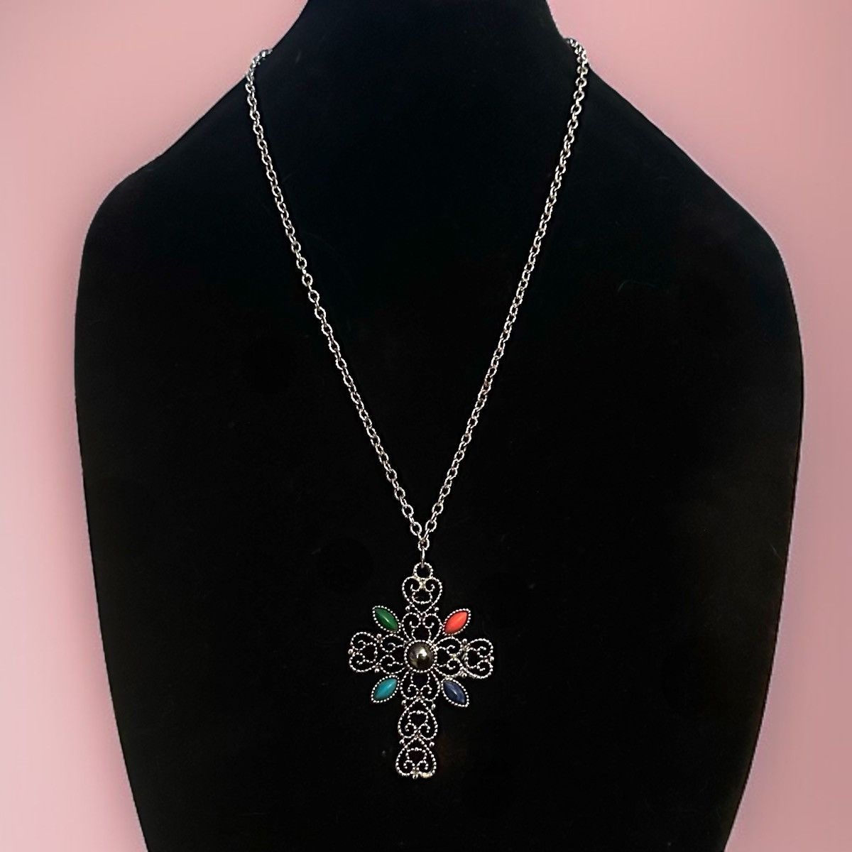 Other × Vintage Vintage Avon silver ornate gemstone cross pendant necklace Size ONE SIZE - 1 Thumbnail