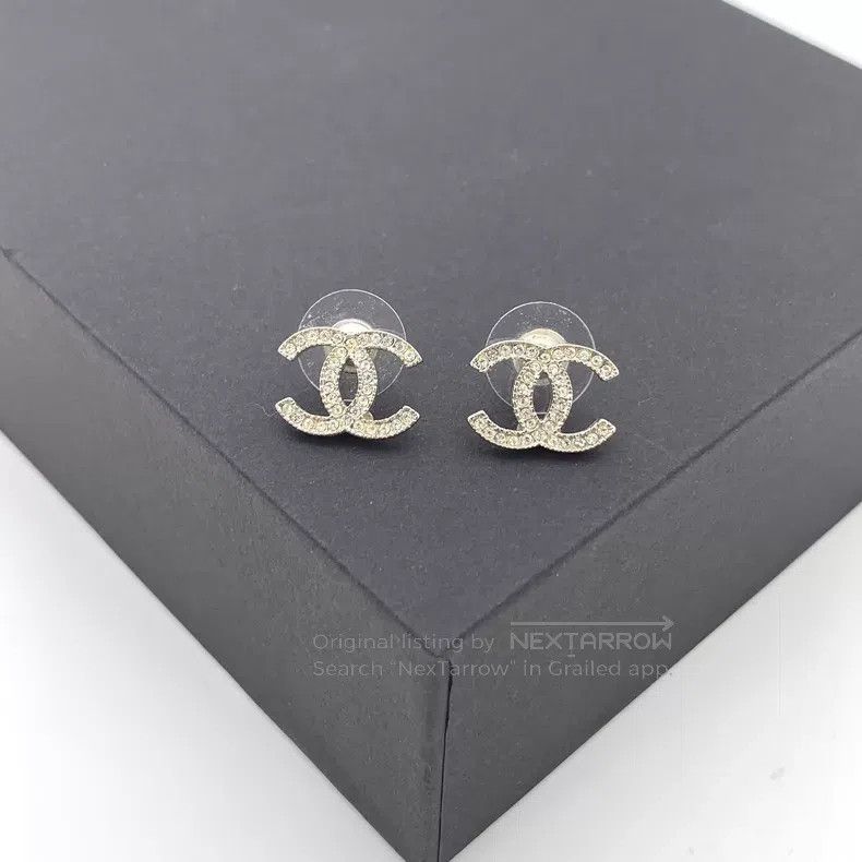 Chanel Chanel Gold double C diamond stud earrings Size ONE SIZE - 1 Thumbnail