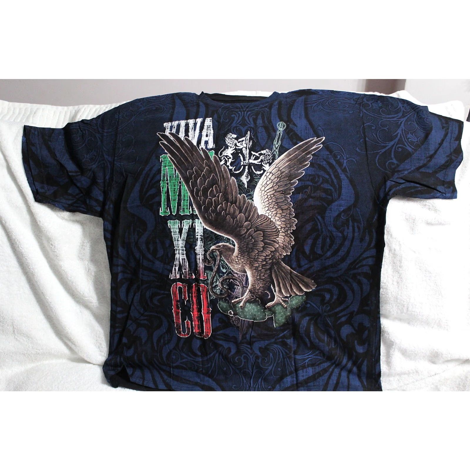 Vintage VINTAGE C & H VIVA MEXICO EAGLE SNAKE SKULL T-SHIRT XL Black Graphic Tee Mens Size US XL / EU 56 / 4 - 2 Thumbnail