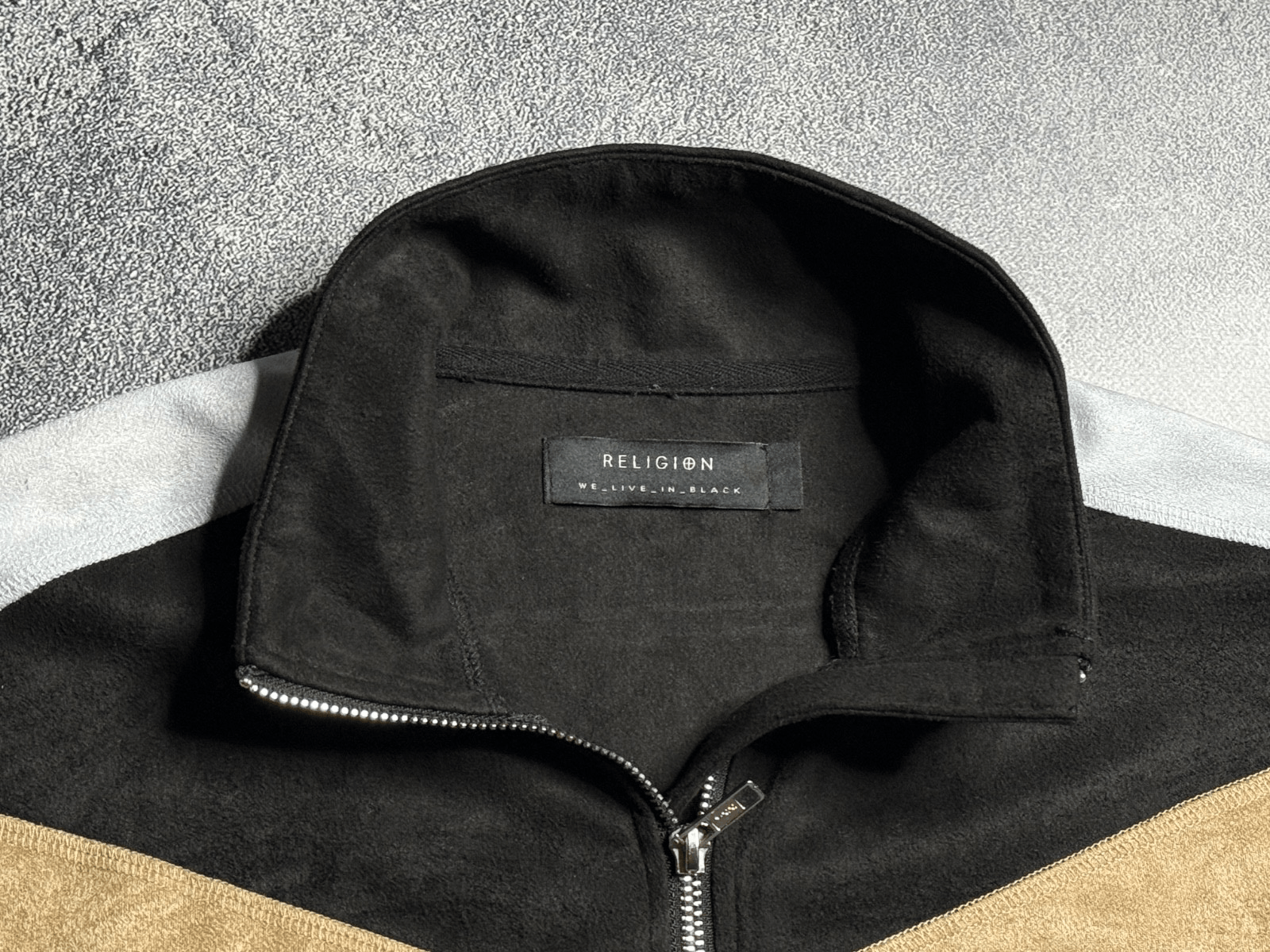 Other Religion Half Zip Sweatshirt Pullover Men’s Size S Size US S / EU 44-46 / 1 - 3 Thumbnail