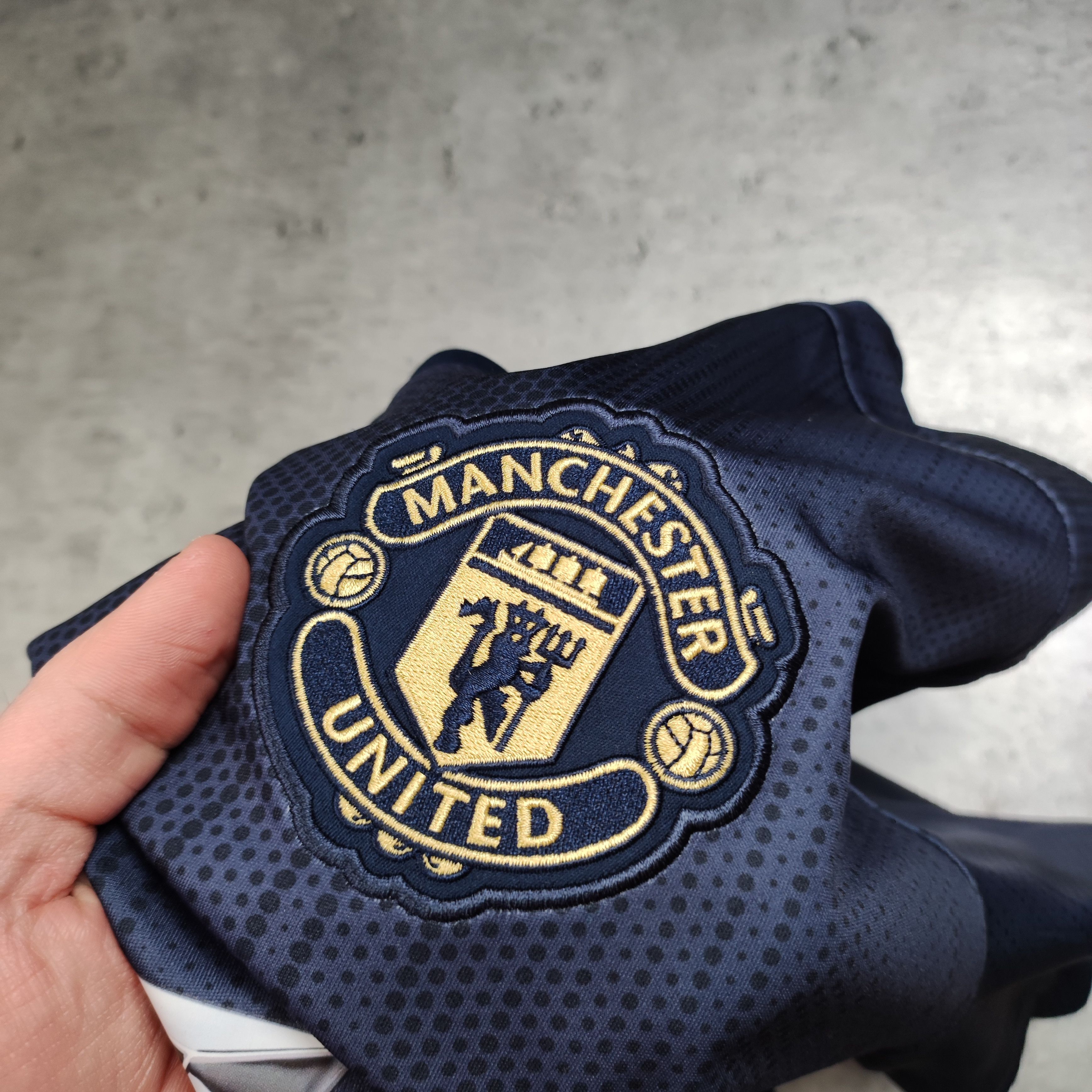 Adidas RARE 2018 Adidas x Parley Manchester United Football Jersey Size US XXL / EU 58 / 5 - 6 Thumbnail