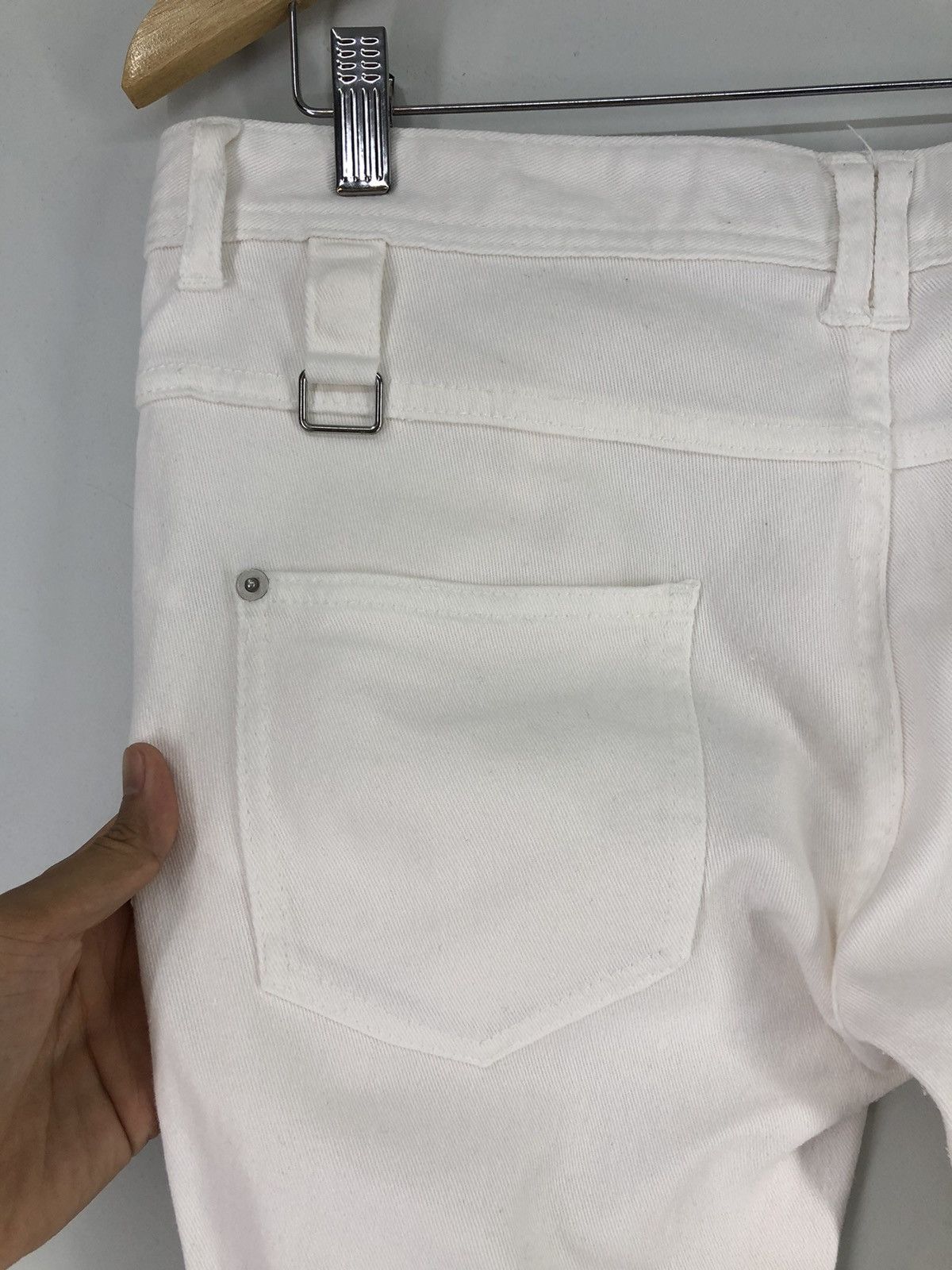 Japanese Brand Japanese Brand Glad News Distressed Flare White Jeans Size US 33 - 14 Thumbnail