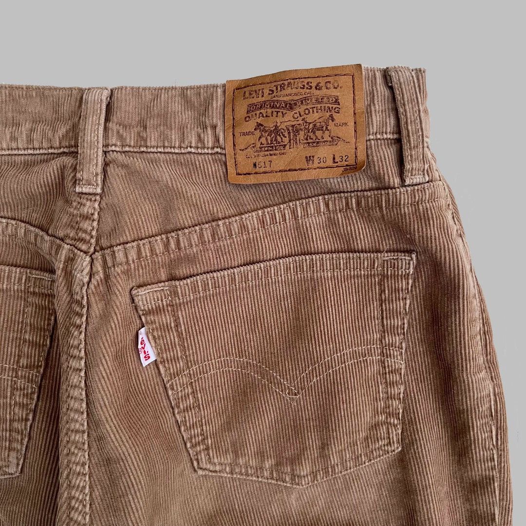 Levi's × Vintage Levi’s 517 1995 Vintage Japan Made W26 Brown Corduroy Pants Size 26" / US 2 / IT 38 - 3 Thumbnail