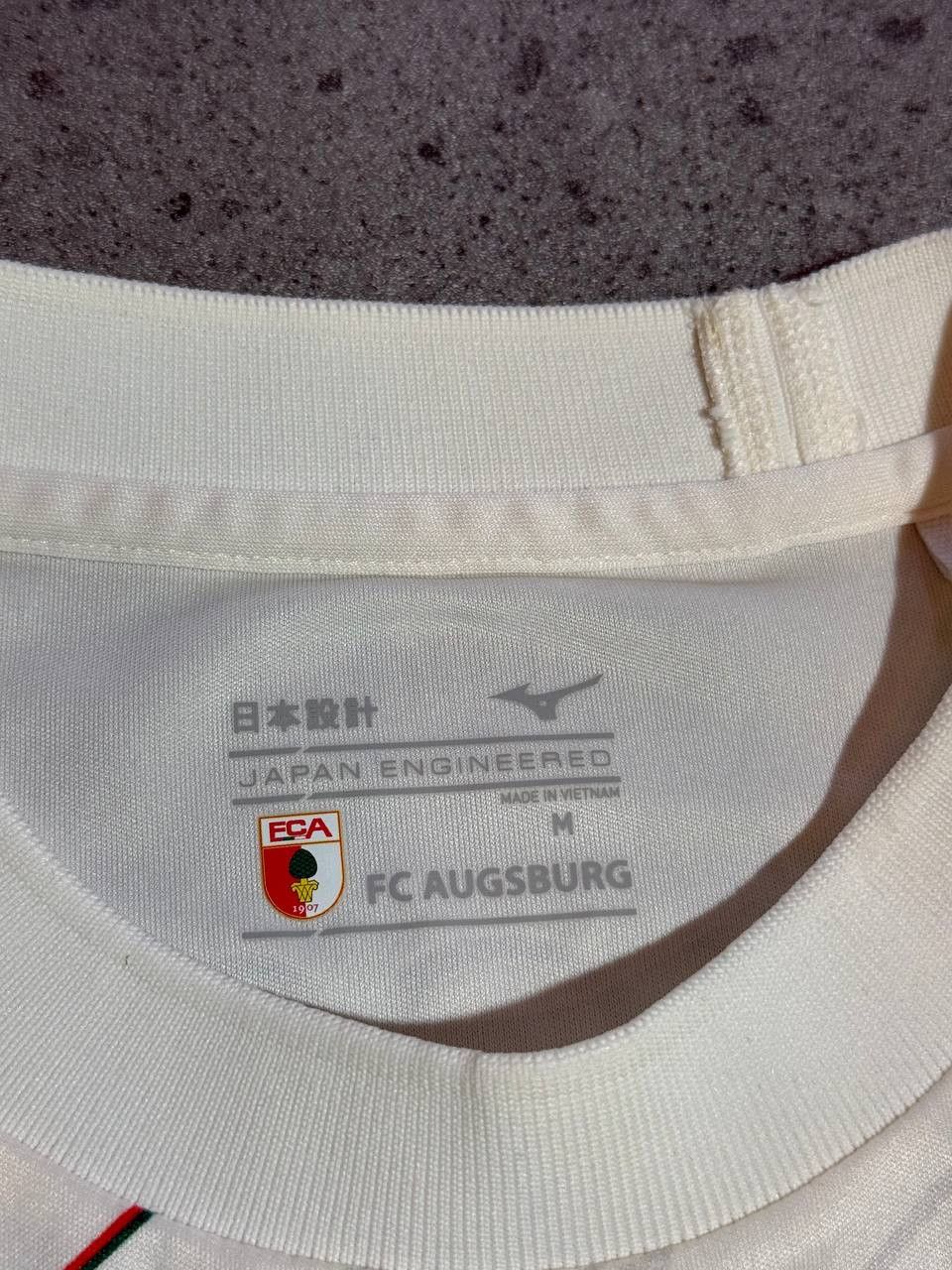 Mizuno Mizuno Augsburg season 24/25 soccer away jersey home bundes Size US M / EU 48-50 / 2 - 13 Thumbnail