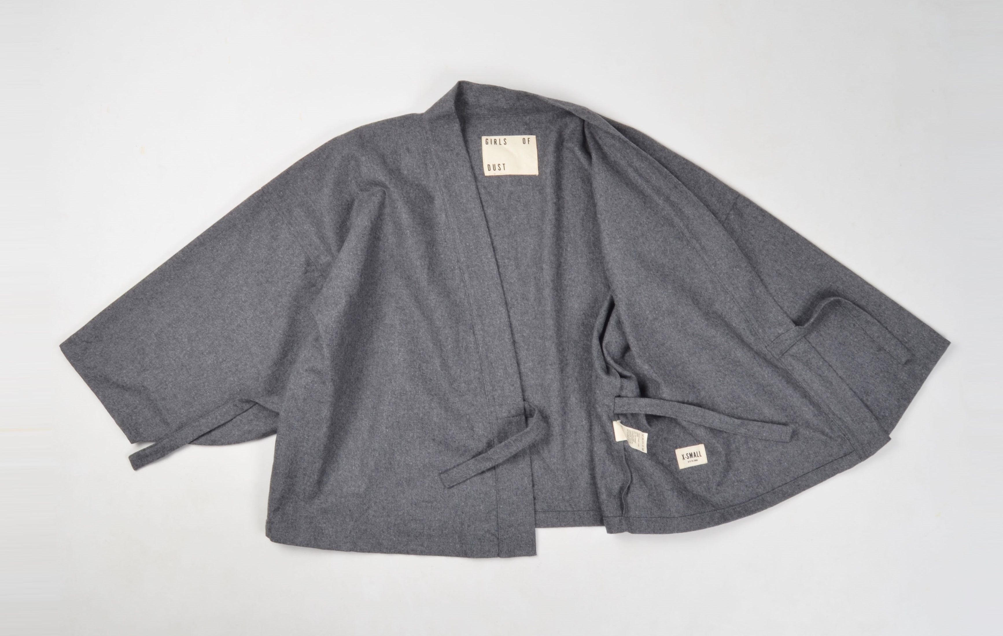 Other Girls of Dust Wool Blend Gray Wrap Cropped Kimono Size XS / US 0-2 / IT 36-38 - 11 Thumbnail