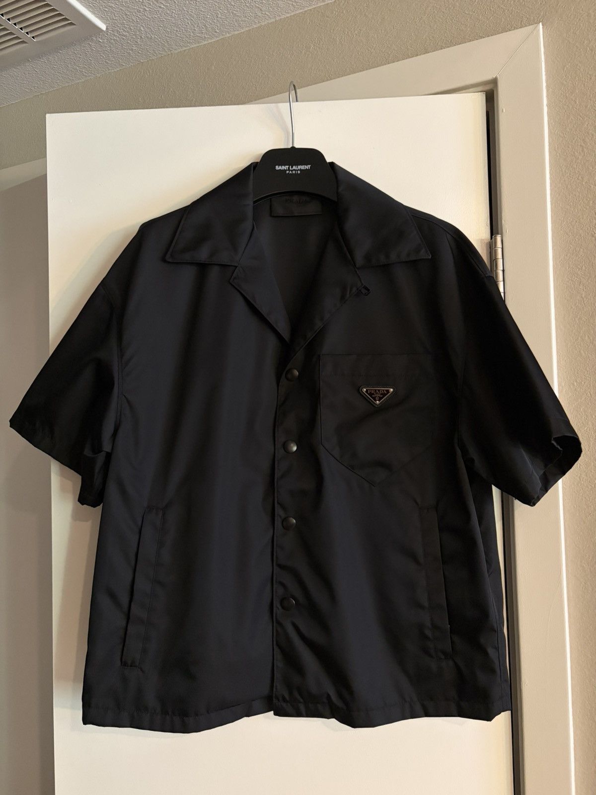 Prada Re-Nylon Oversized Short-sleeved Shirt Size US S / EU 44-46 / 1 - 10 Thumbnail