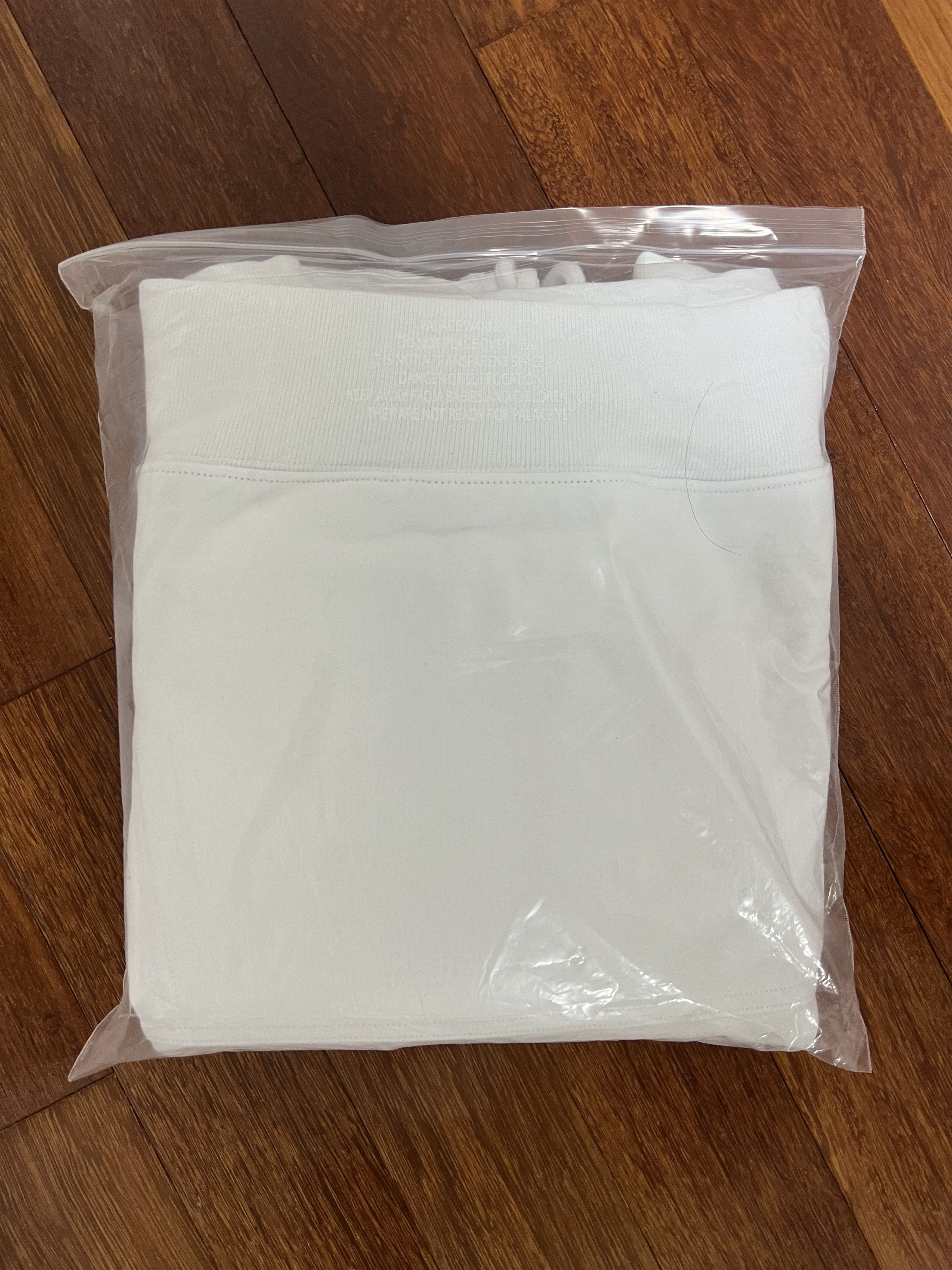 Palace 💚 2020 Palace Tri-Gaine Hoodie White Medium NEW Size US M / EU 48-50 / 2 - 12 Thumbnail