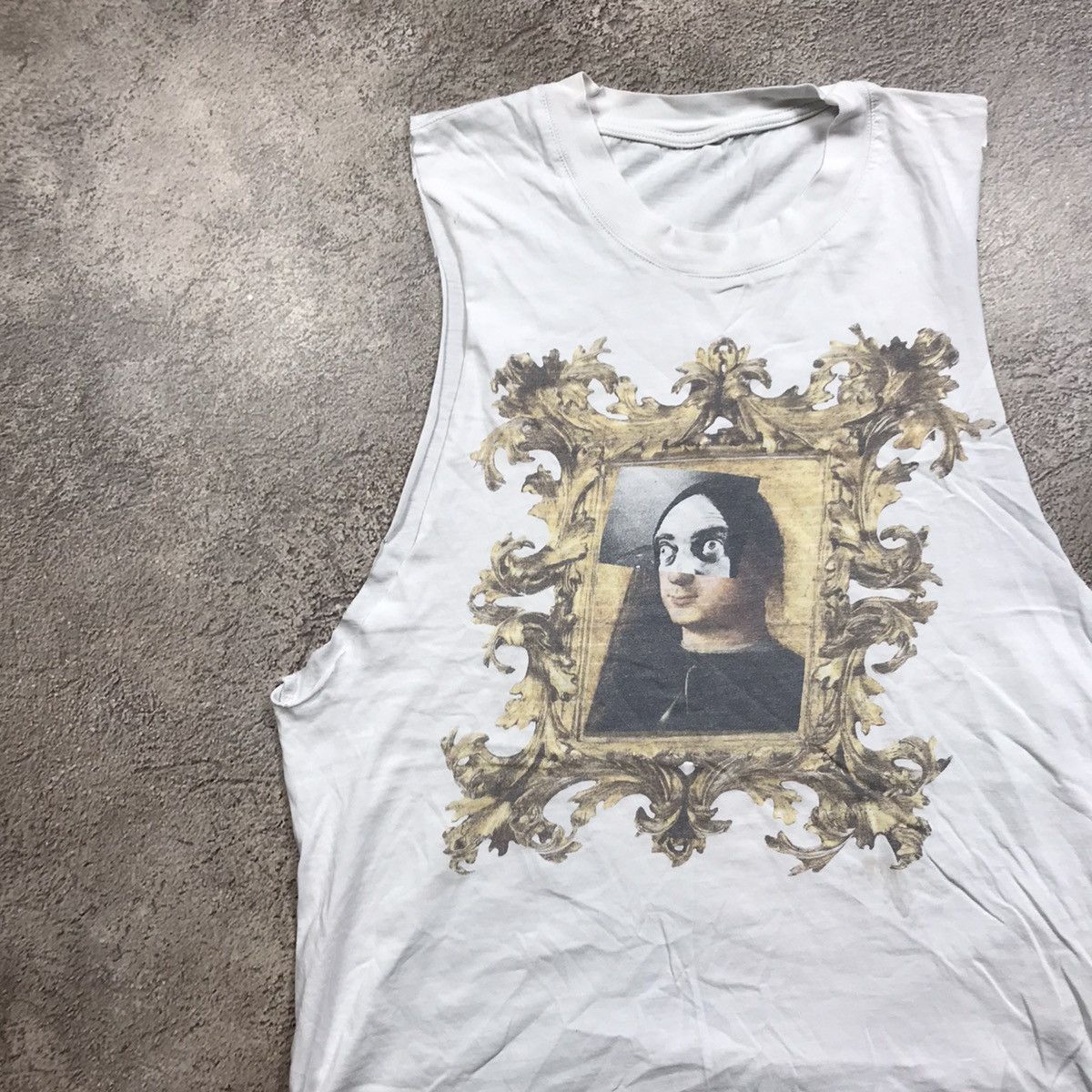 Vintage Vintage 90s Y2K Mona Lisa Graphic Tank Top Skate Grunge L Size US L / EU 52-54 / 3 - 2 Thumbnail