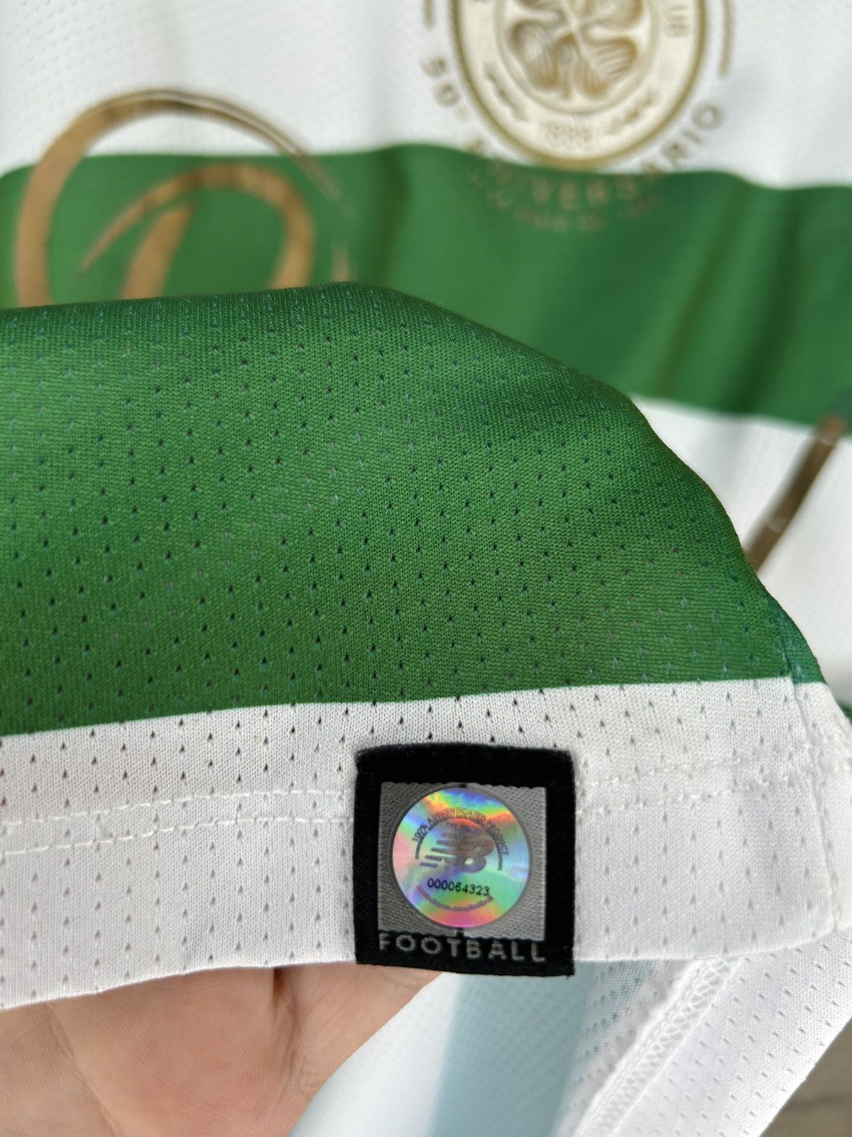New Balance New Balance Celtic 2017 Home Jersey Size US M / EU 48-50 / 2 - 7 Thumbnail