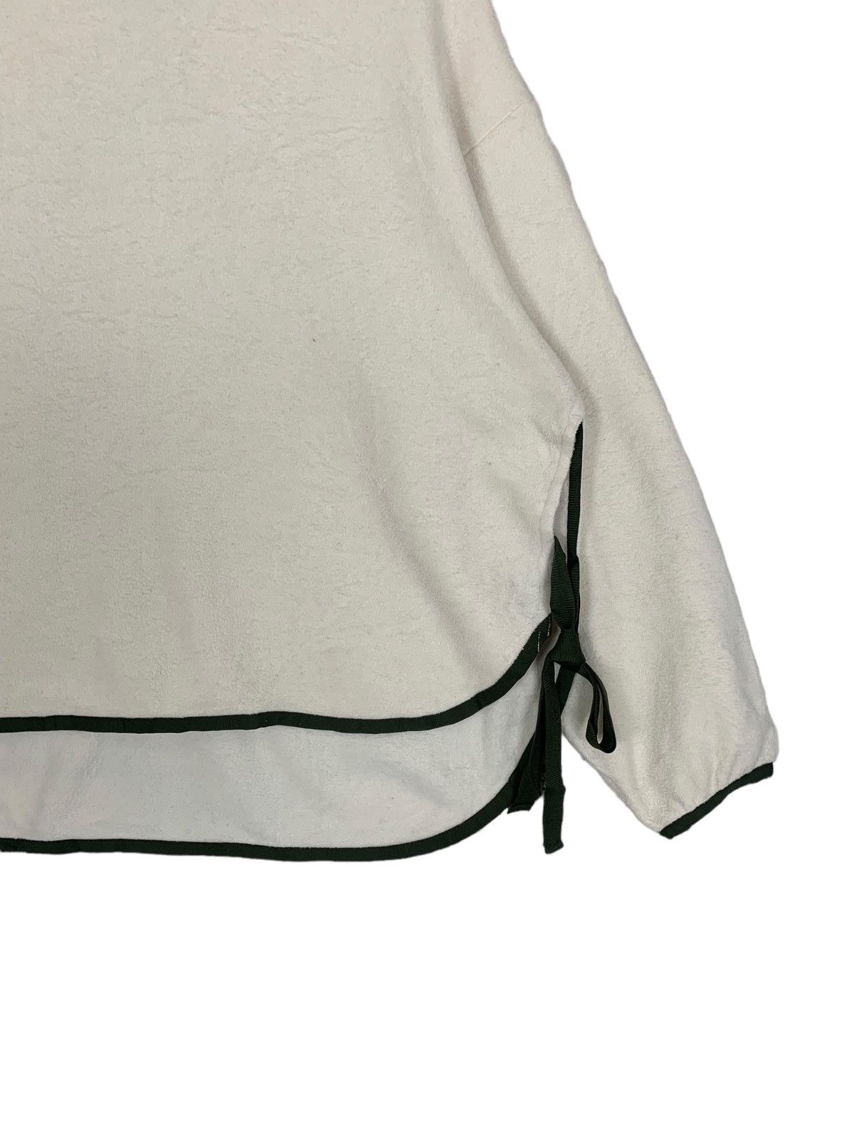 Japanese Brand Uniqlo White Mountaineering Crewneck Fleece Colour White Size US L / EU 52-54 / 3 - 4 Thumbnail