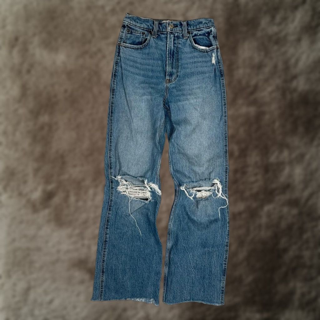 Abercrombie & Fitch VINTAGE Abercrombie & Fitch 90s Relaxed Jeans Womens 26 Blue Ultra High Rise Distressed Size 26" / US 2 / IT 38 - 1 Thumbnail