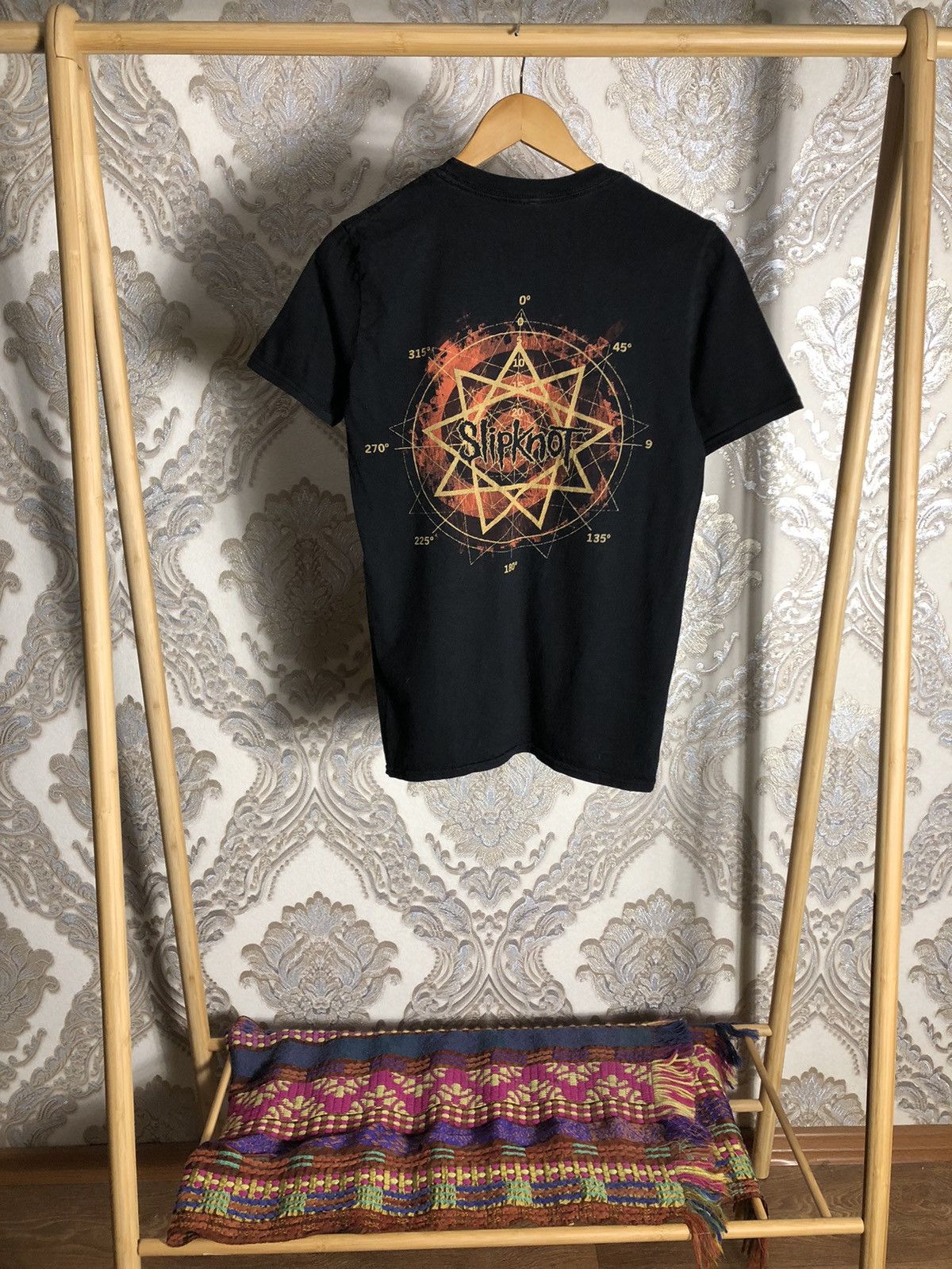 Band Tees VINTAGE SLIPKNOT WORLD TOUR ROCK T-SHIRT RETRO METAL Y2K 90s Size US S / EU 44-46 / 1 - 4 Thumbnail