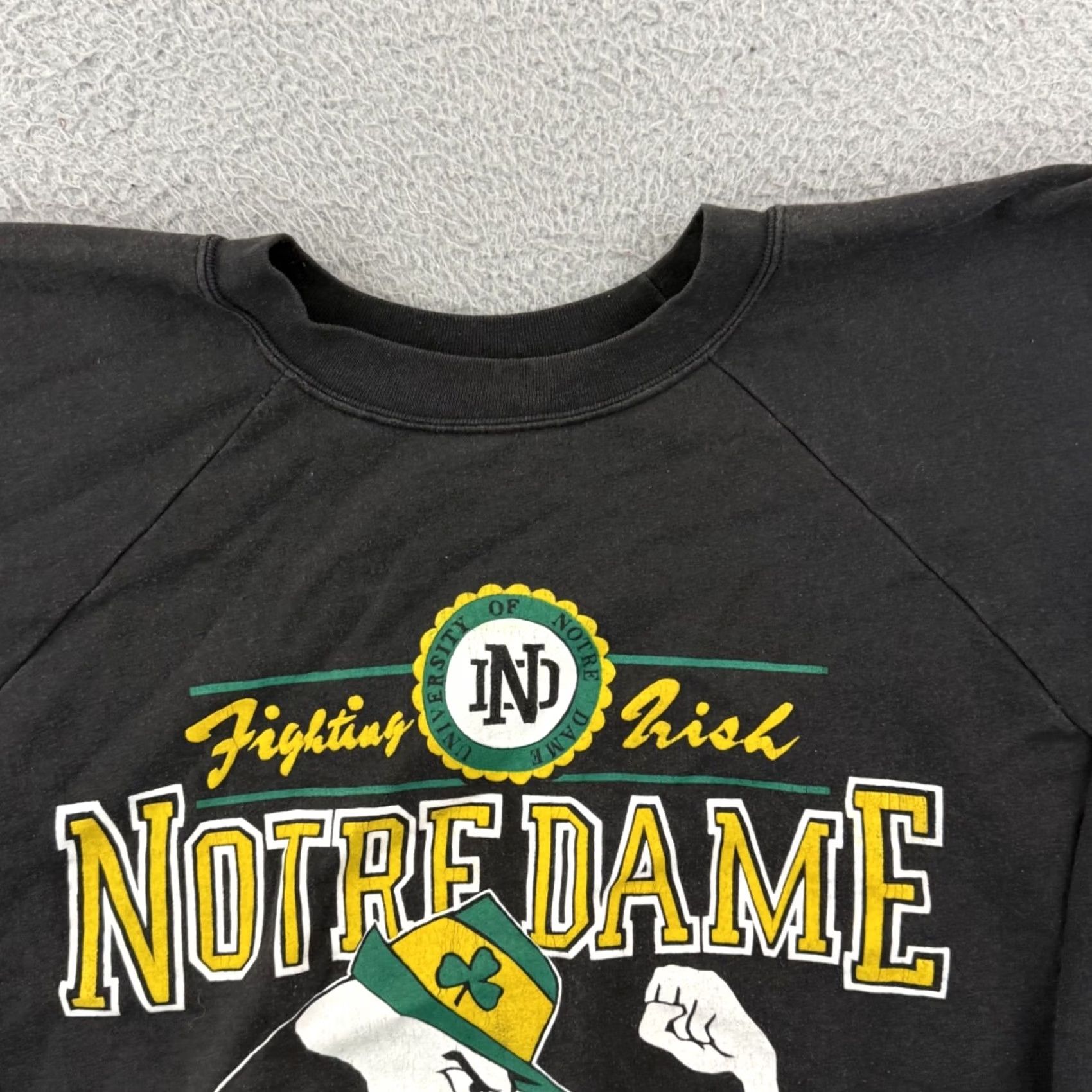 Vintage VINTAGE Notre Dame Sweatshirt Mens Large Black 80s Raglan Sport College Pullover Size US L / EU 52-54 / 3 - 3 Thumbnail
