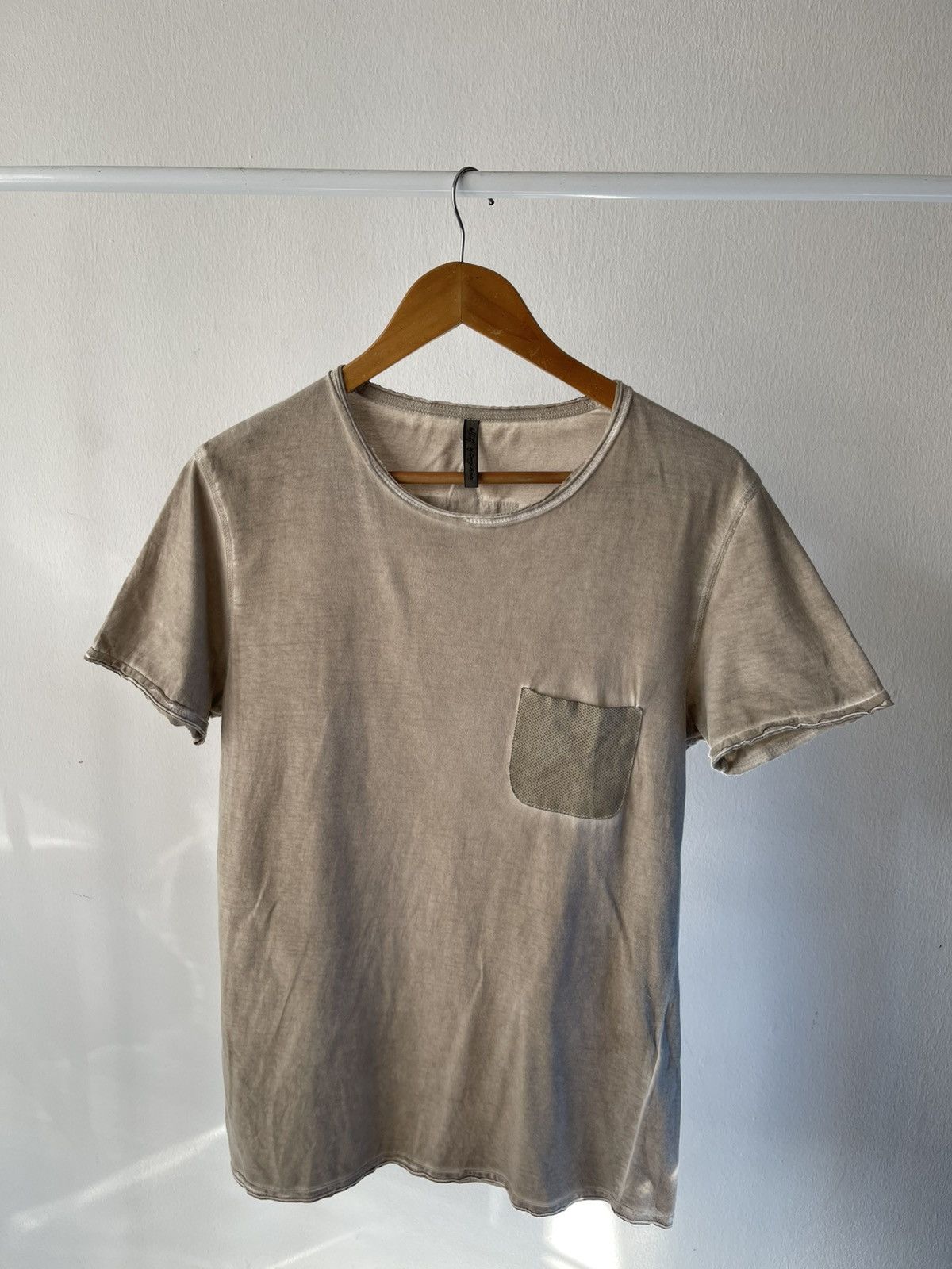 Giorgio Brato 2000s Giorgio Brato Leather Star Patch Tee A2 Size US S / EU 44-46 / 1 - 1 Thumbnail