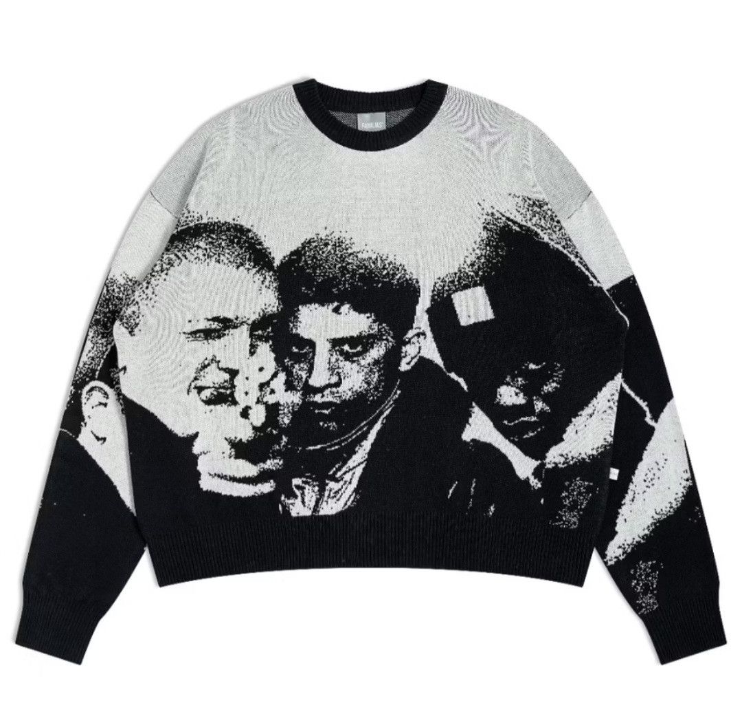 Japanese Brand Script black colour human knitwear sweater Size US S / EU 44-46 / 1 - 1 Thumbnail