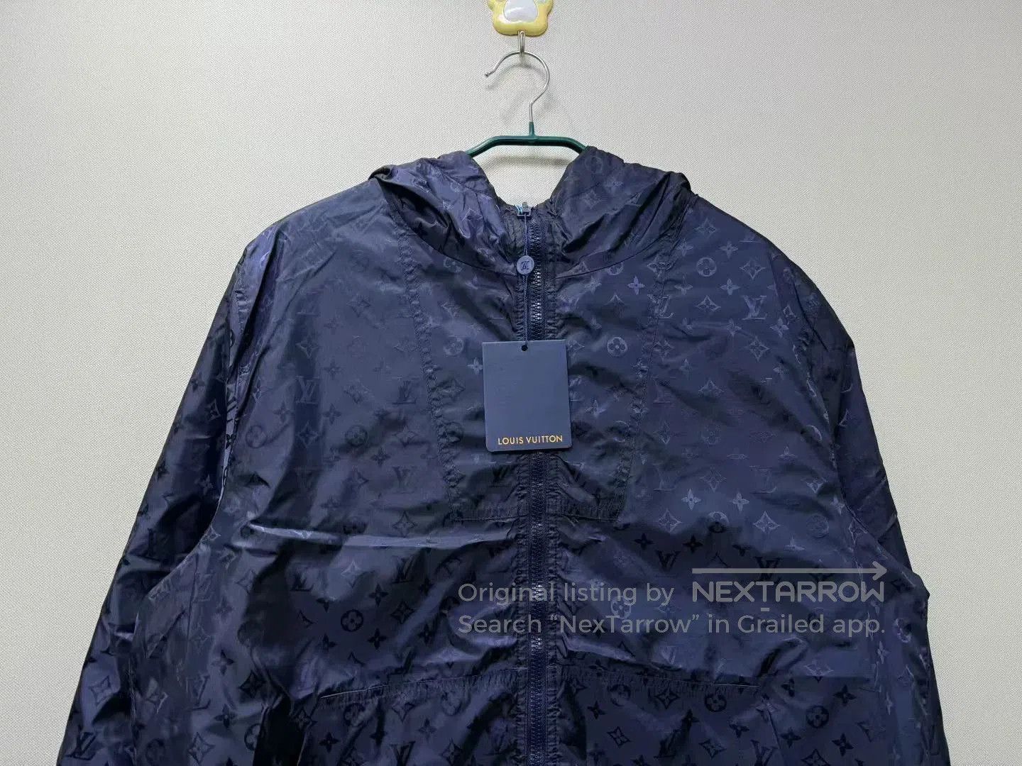 Louis Vuitton Louis Vuitton Reversible Logo Jacket. Size US M / EU 48-50 / 2 - 2 Thumbnail