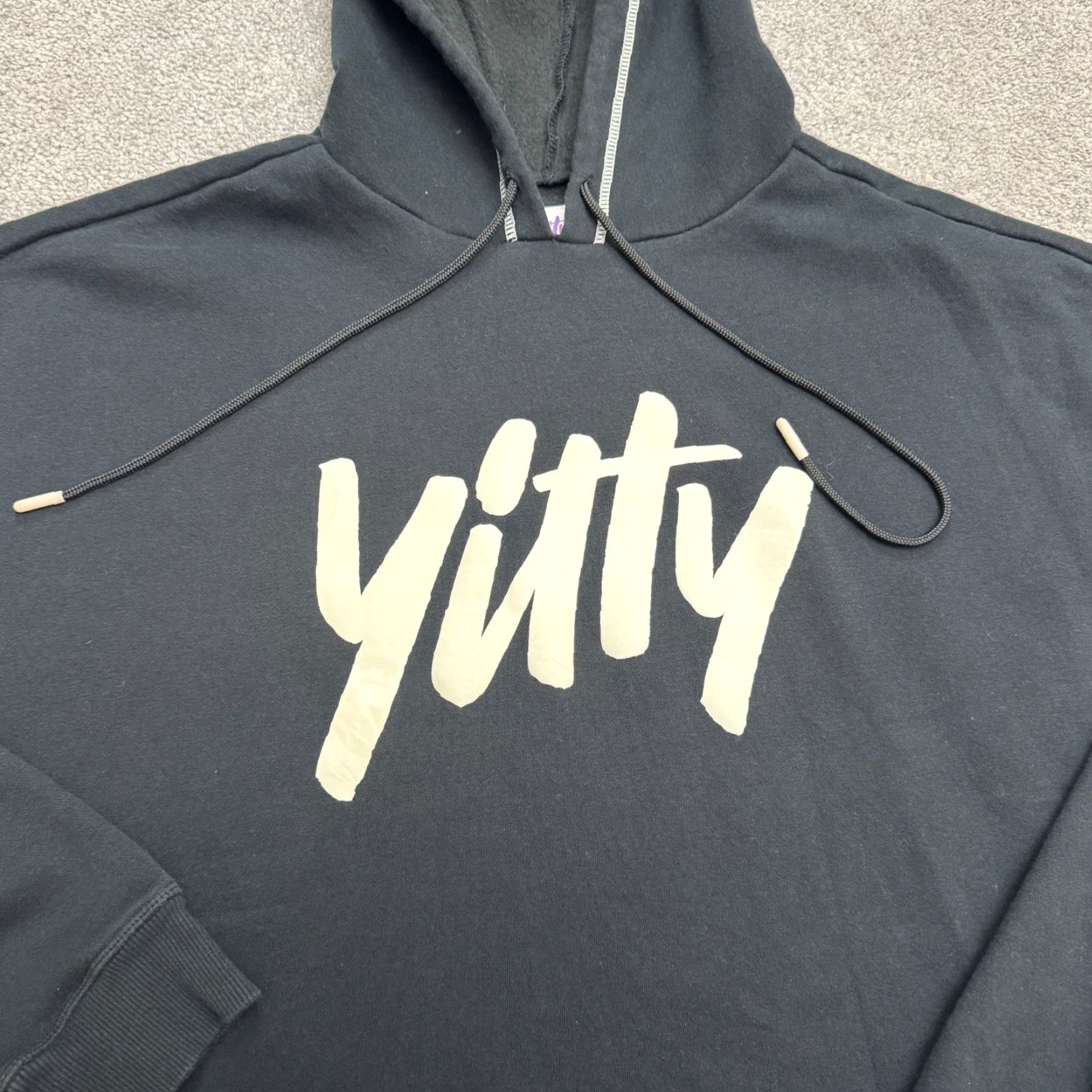 Vintage Yitty Hooded Oversize Spellout Graphic Pullover Sweatshirt Women 1X Black Fleece Logo Zip Mock Neck Casual Streetwear Size XL / US 12-14 / IT 48-50 - 3 Thumbnail