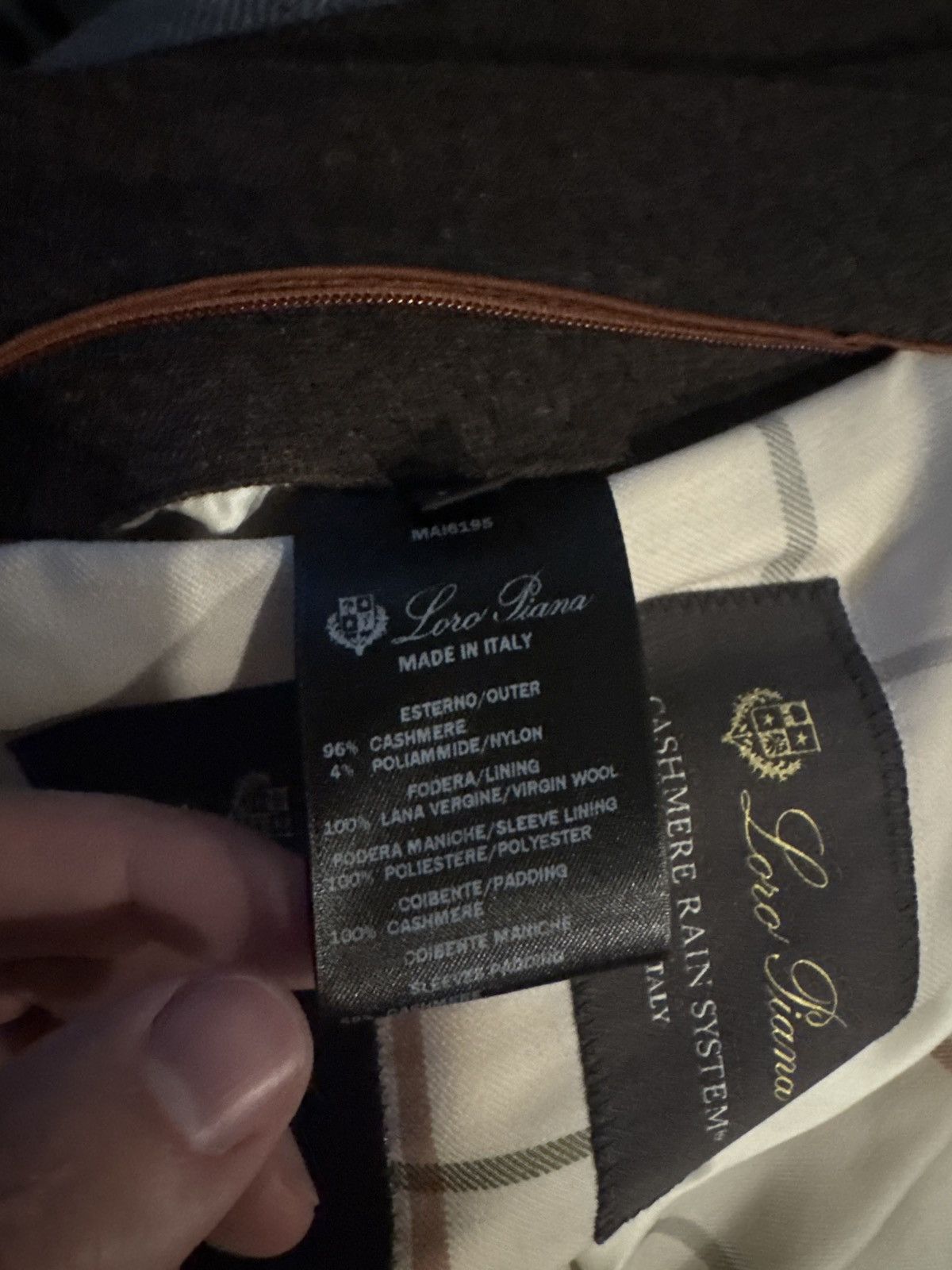 Loro Piana Beautiful Loro Piana Down Cashmere Jacket in Mint Condition Size US L / EU 52-54 / 3 - 5 Thumbnail