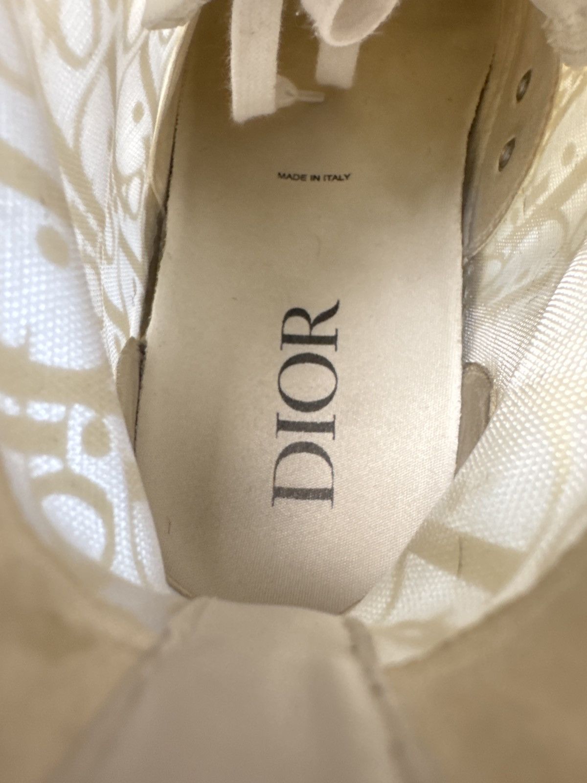 Dior DIOR B23 HIGH WHITE Size US 8 / EU 41 - 10 Thumbnail