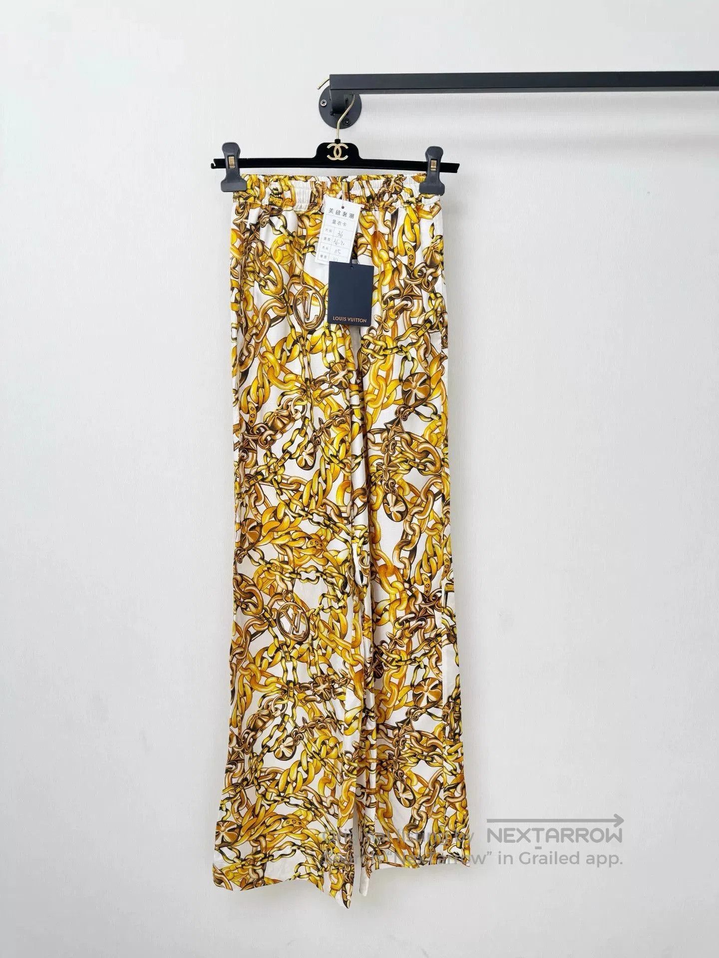 Louis Vuitton Louis Vuitton Silk Pants with Tags. Size US 36 / EU 52 - 1 Thumbnail