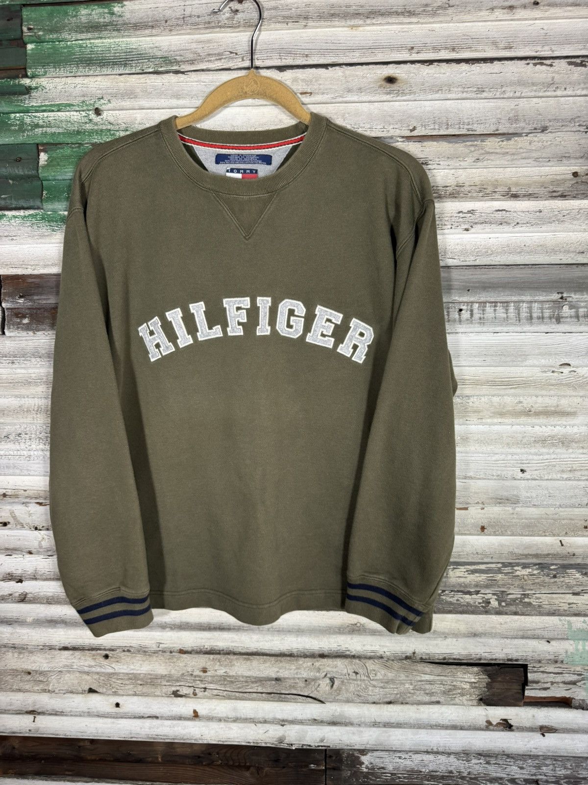 Tommy Hilfiger × Vintage Vintage Tommy Hilfiger Sweatshirt Size US S / EU 44-46 / 1 - 4 Thumbnail