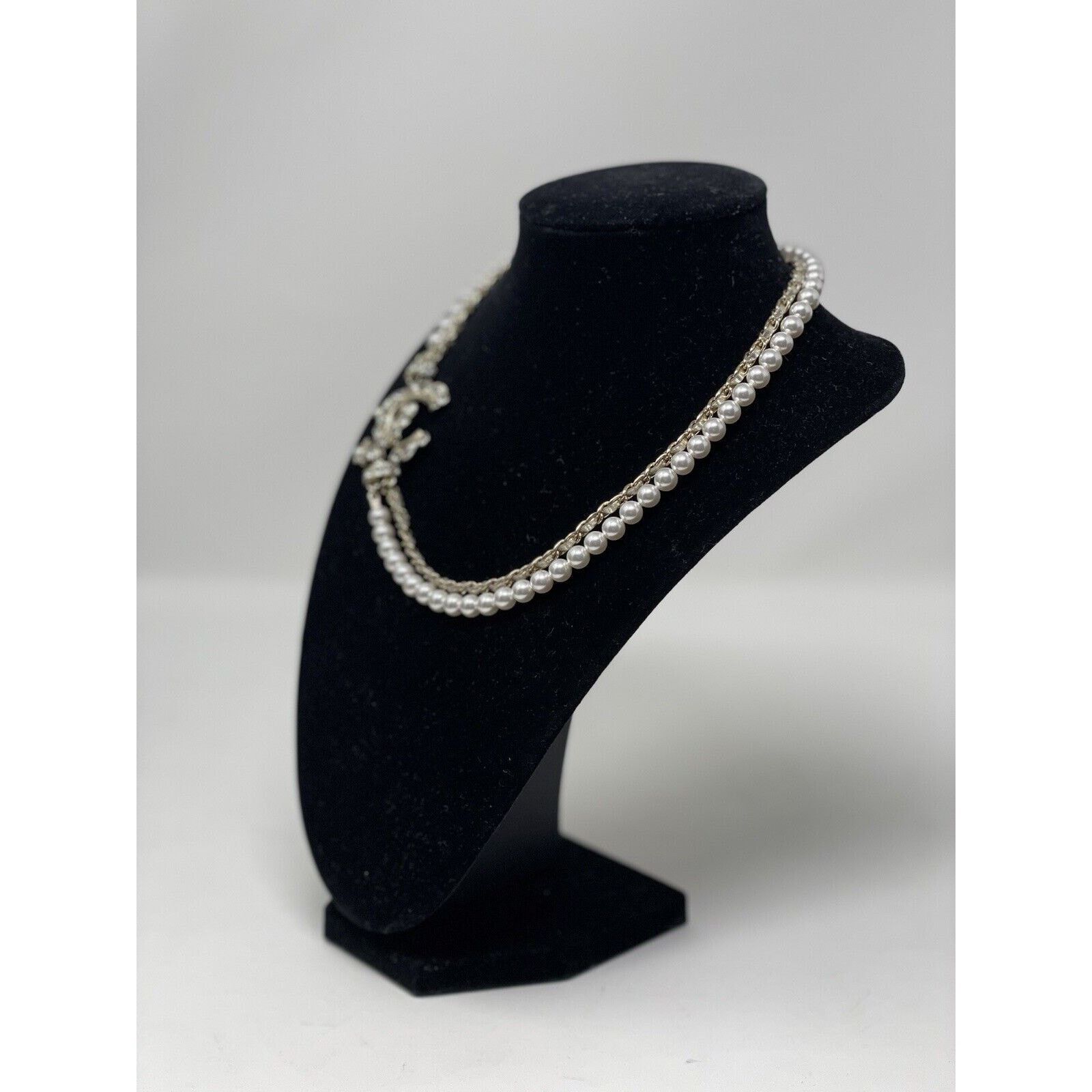 Chanel Chanel 23P Choker Pearly White Crystal CC Necklace NEW Size ONE SIZE - 4 Thumbnail